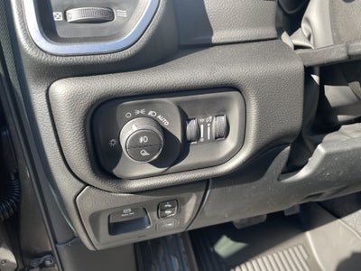 2027 RAM Ram 1500 RAM 1500 BIG HORN CREW CAB 4X4 5'7' BOX