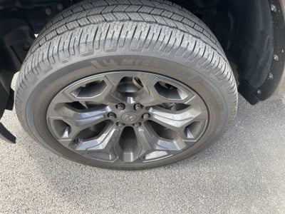 2021 RAM 1500 Limited Crew Cab 4x4 5'7' Box