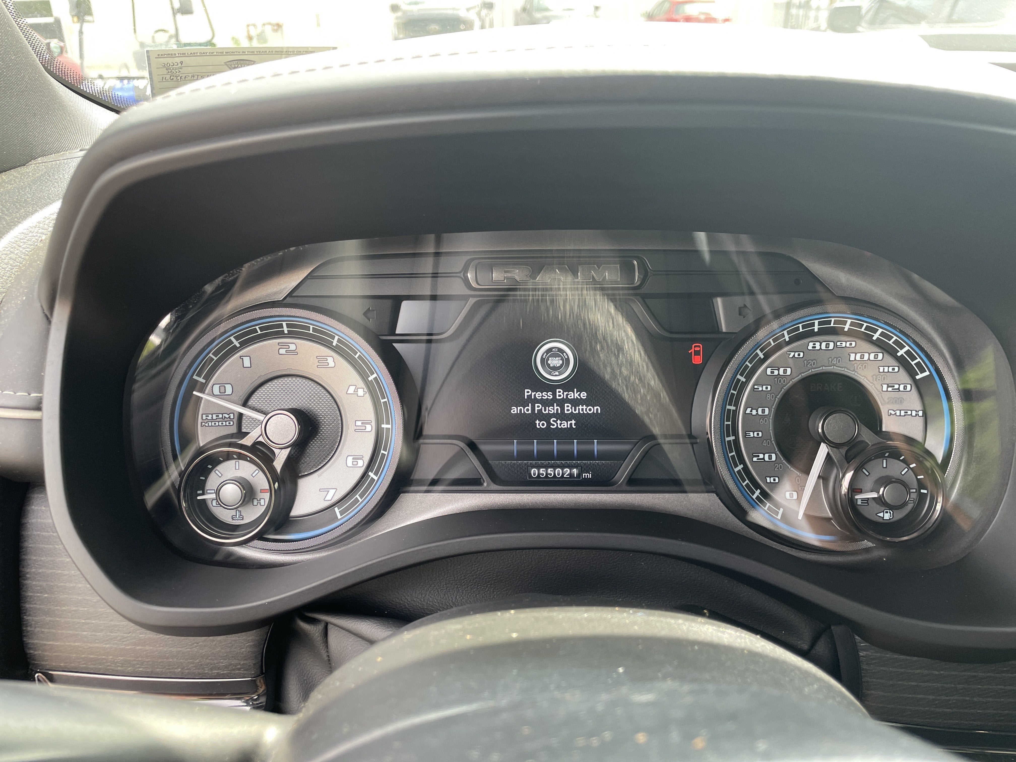 2022 RAM 1500 Limited Crew Cab 4x4 5'7' Box