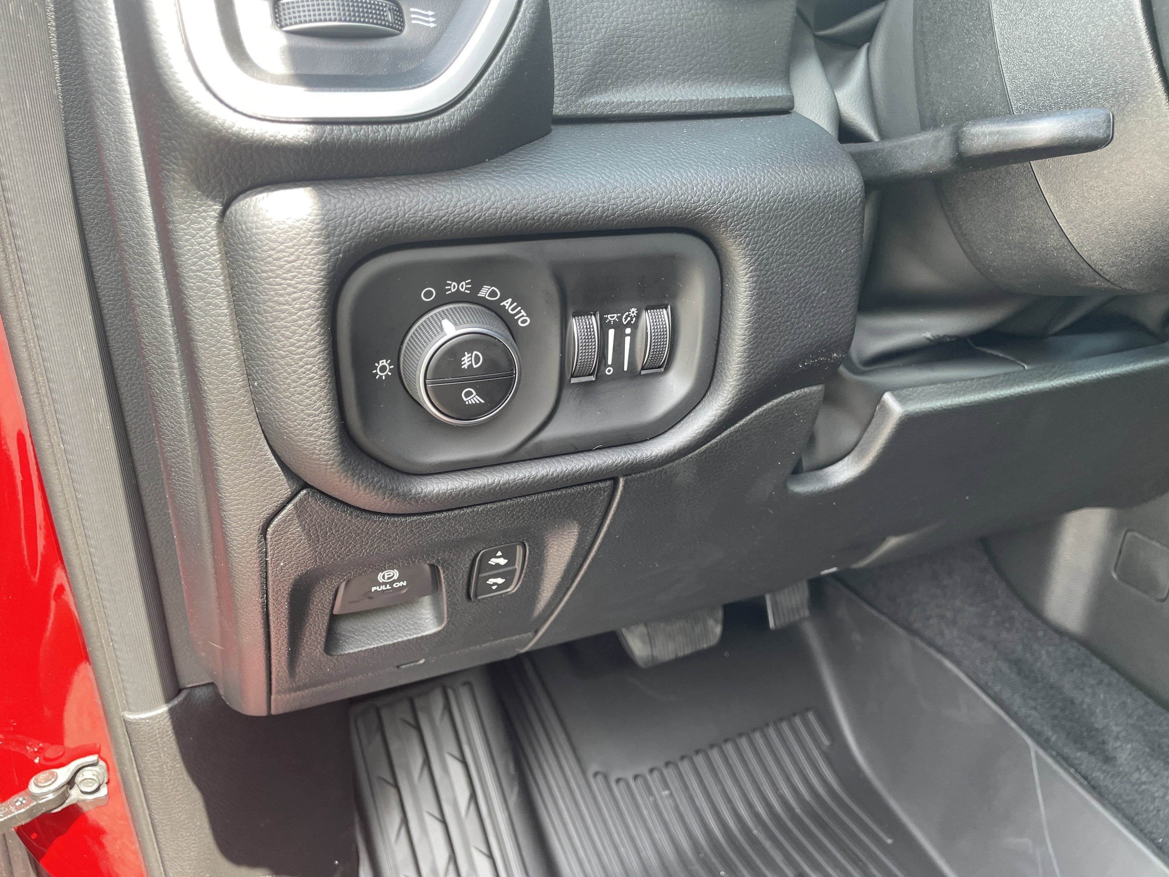 2026 RAM Ram 1500 RAM 1500 BIG HORN CREW CAB 4X4 6'4' BOX