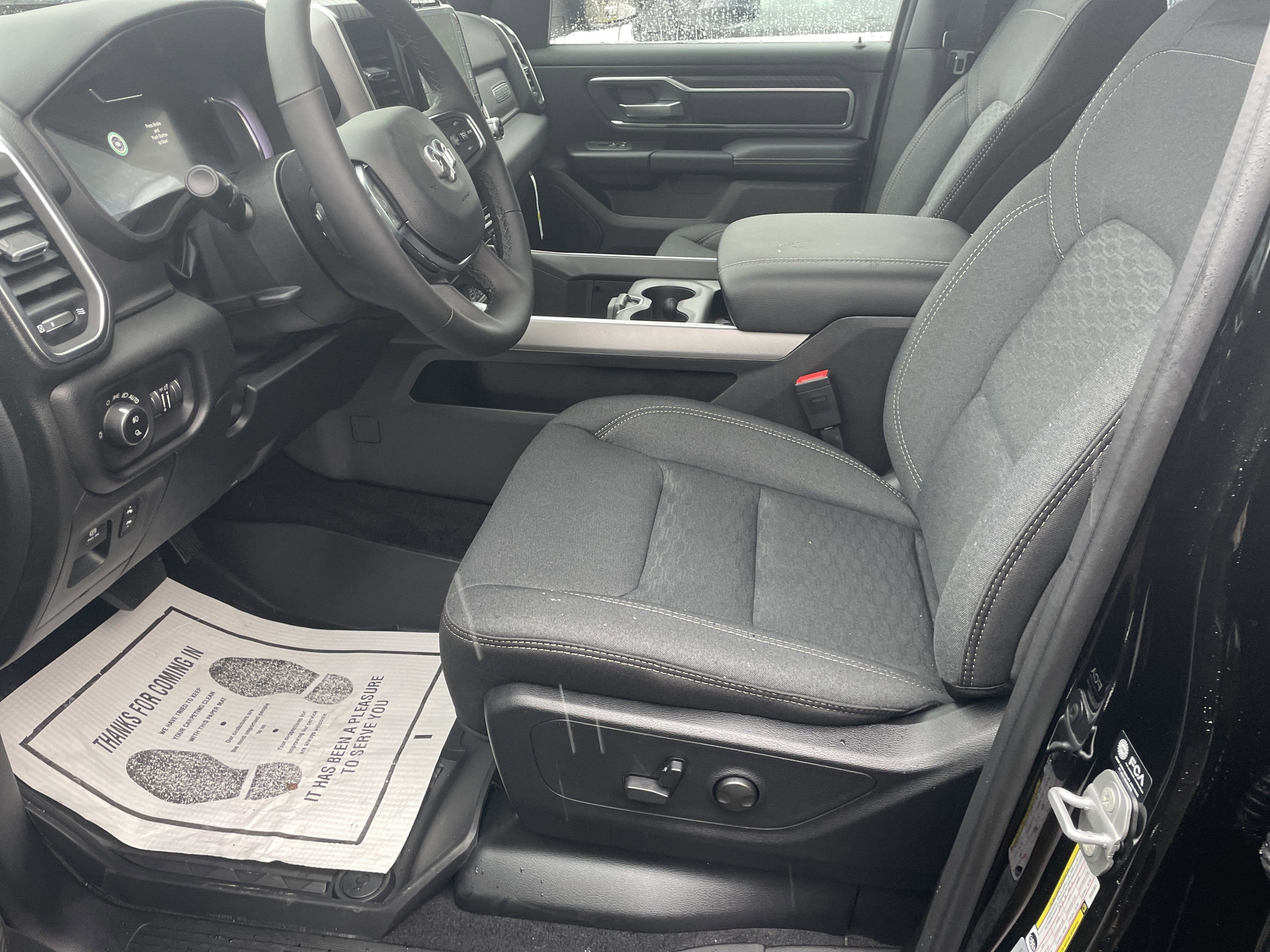 2026 RAM Ram 1500 RAM 1500 BIG HORN CREW CAB 4X4 6'4' BOX