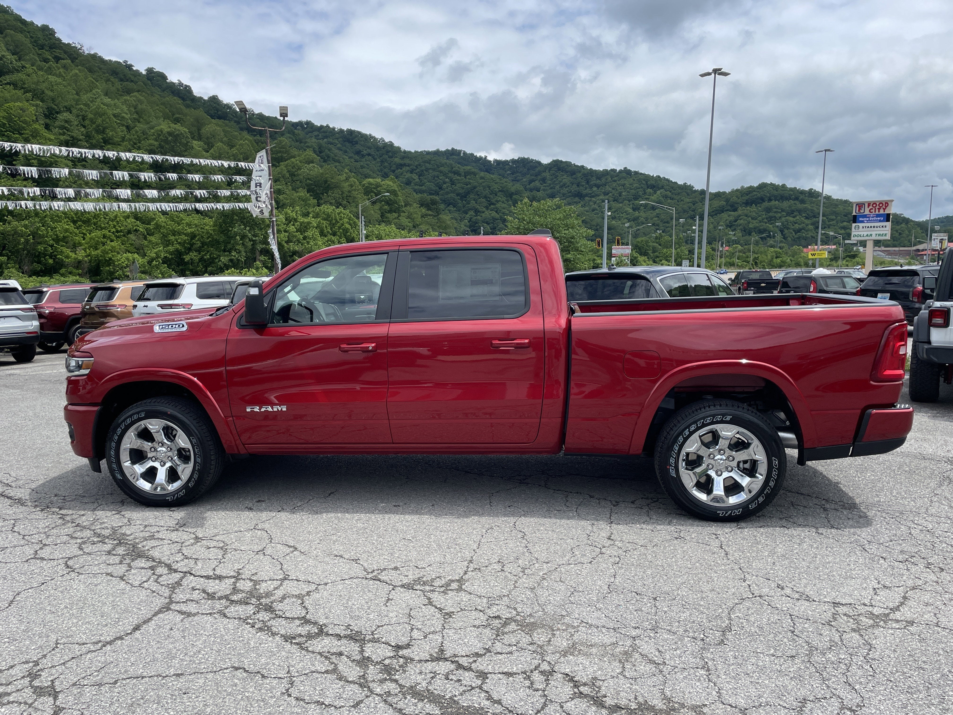 2026 RAM Ram 1500 RAM 1500 BIG HORN CREW CAB 4X4 6'4' BOX