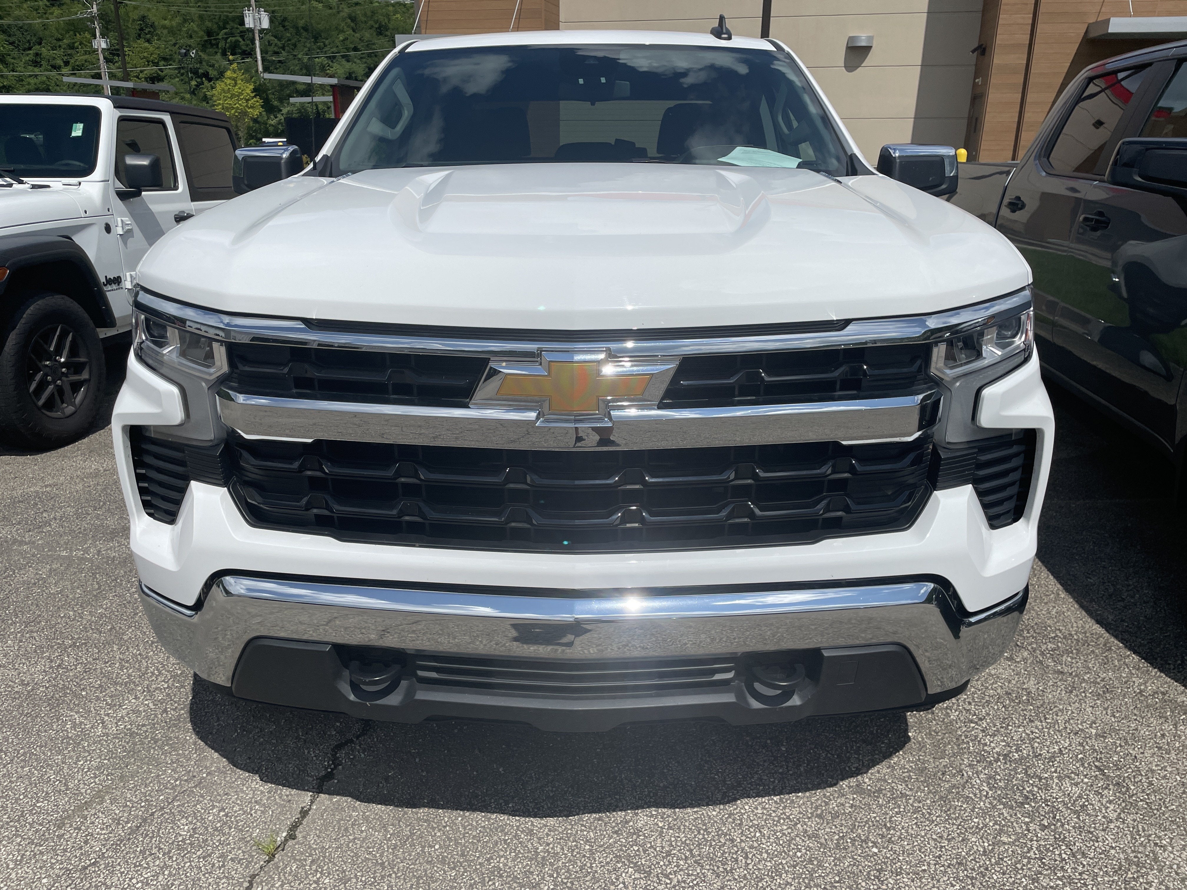 2025 Chevrolet Silverado 1500 4WD Crew Cab Standard Bed LT