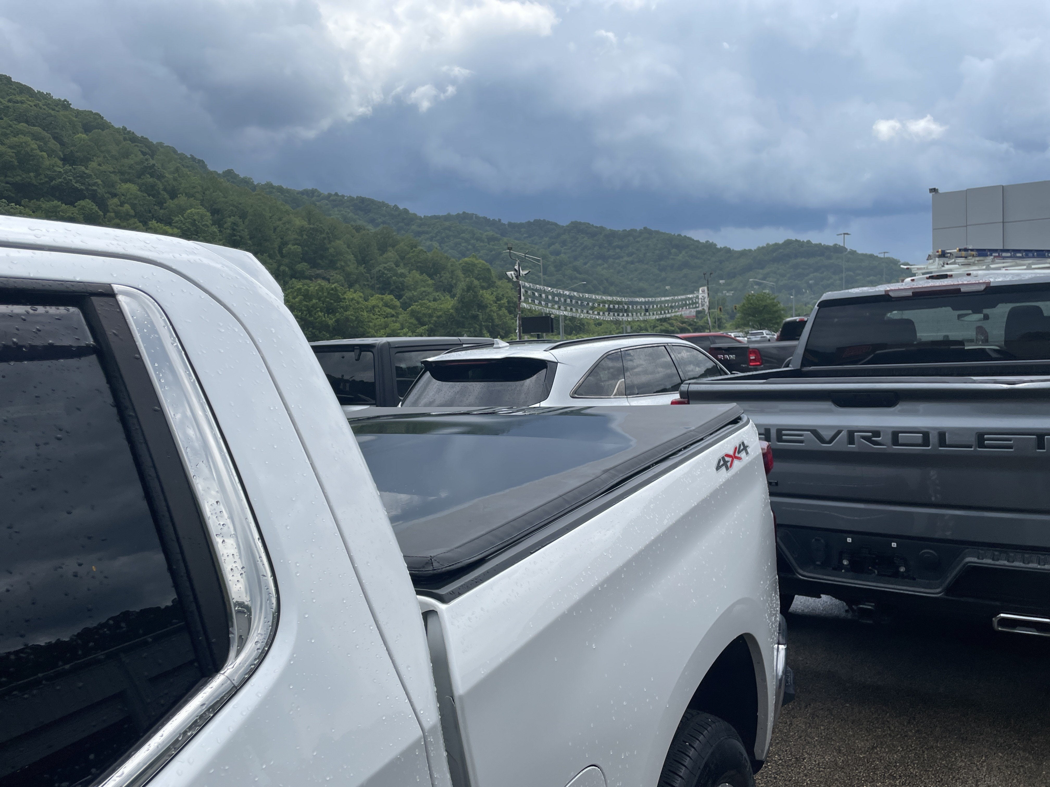 2024 Chevrolet Silverado 1500 4WD Crew Cab Short Bed LTZ