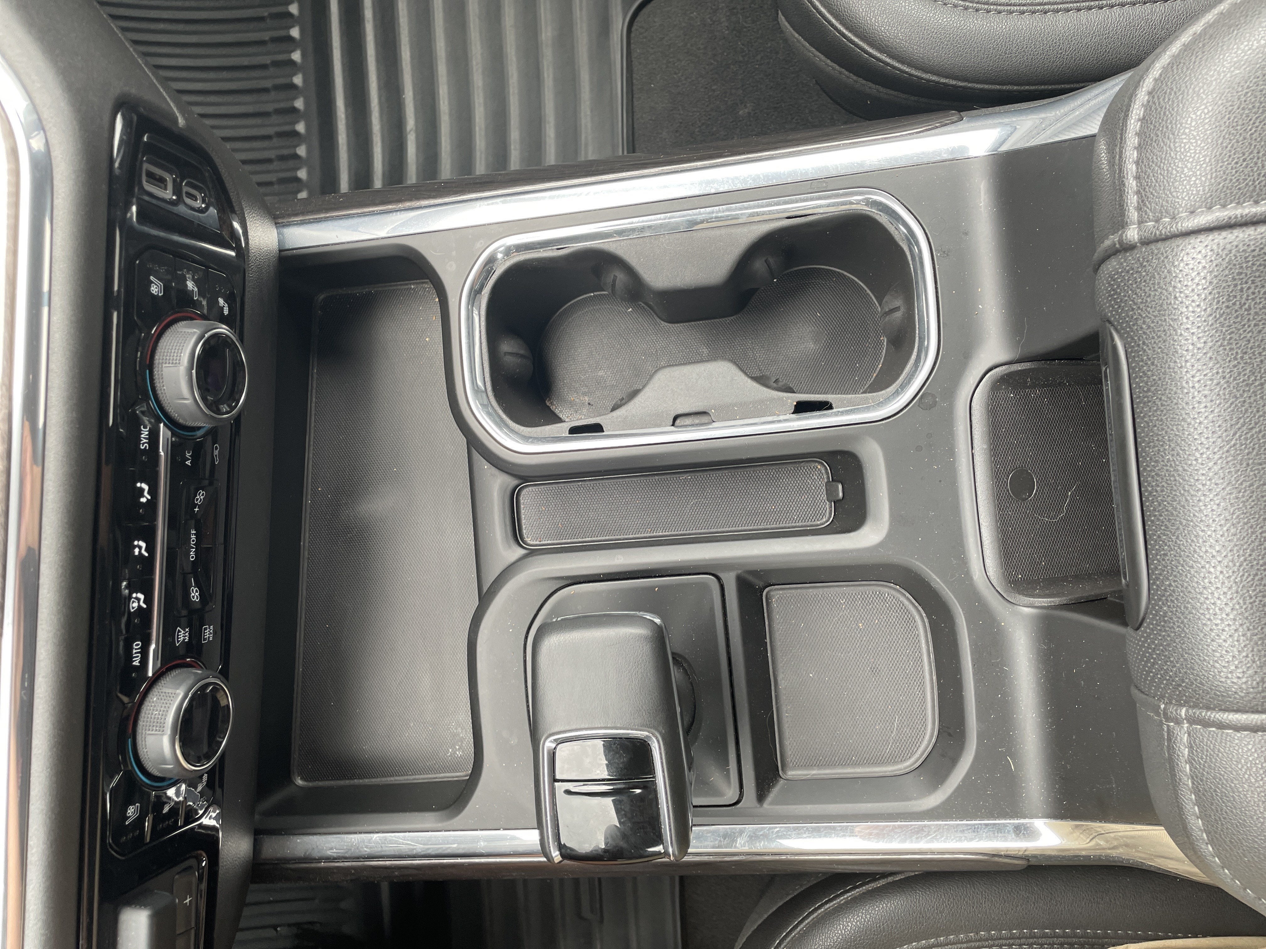 2024 Chevrolet Silverado 1500 4WD Crew Cab Short Bed LTZ