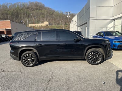 2025 Chevrolet Traverse AWD LT
