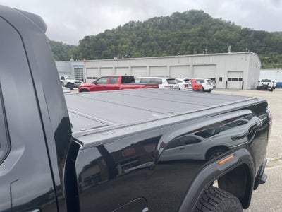 2024 GMC Sierra 2500HD 4WD Crew Cab Standard Bed AT4X
