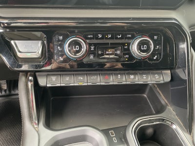 2024 GMC Sierra 2500HD 4WD Crew Cab Standard Bed AT4X