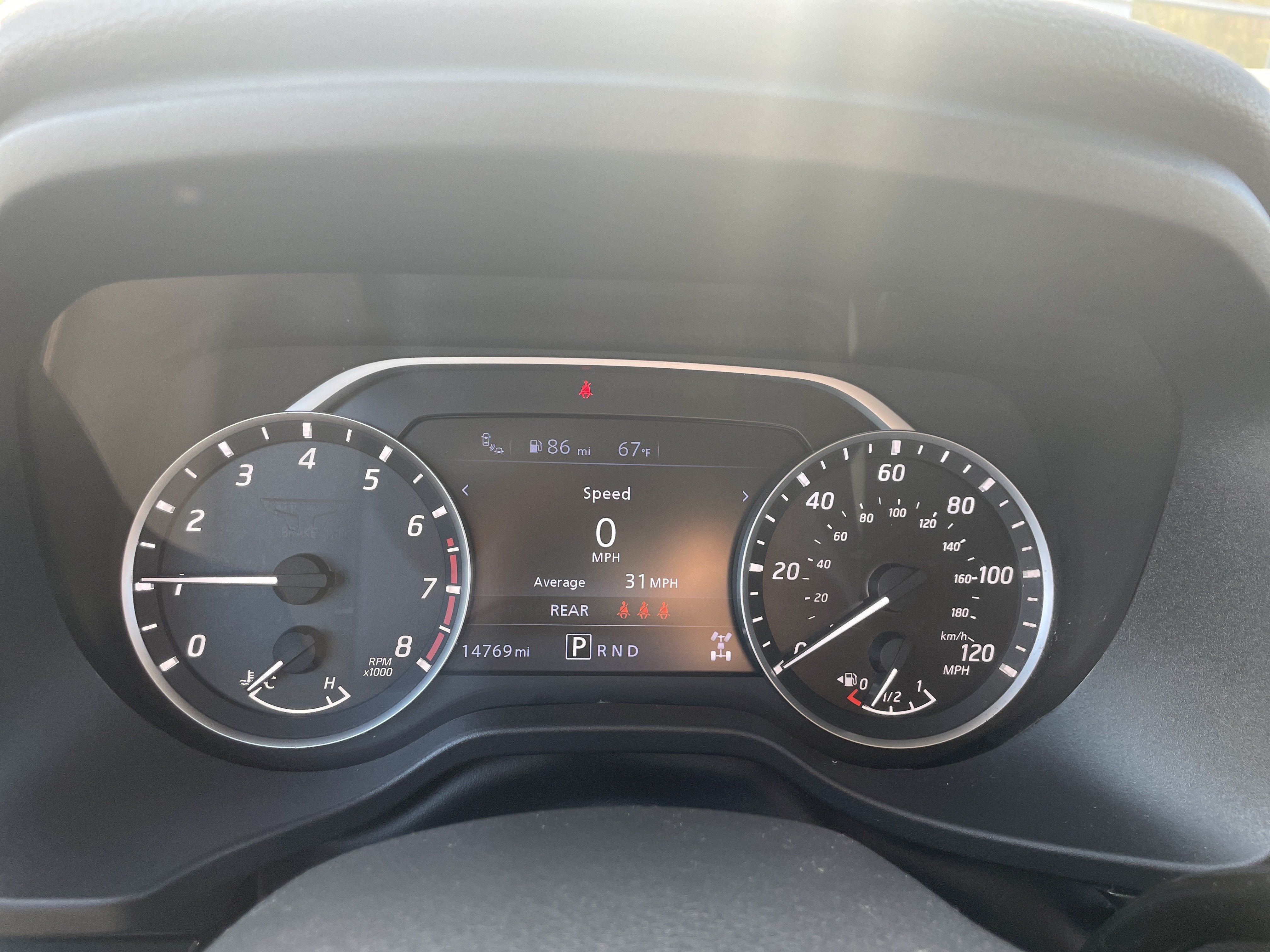 2024 Nissan TITAN Crew Cab SV 4x4
