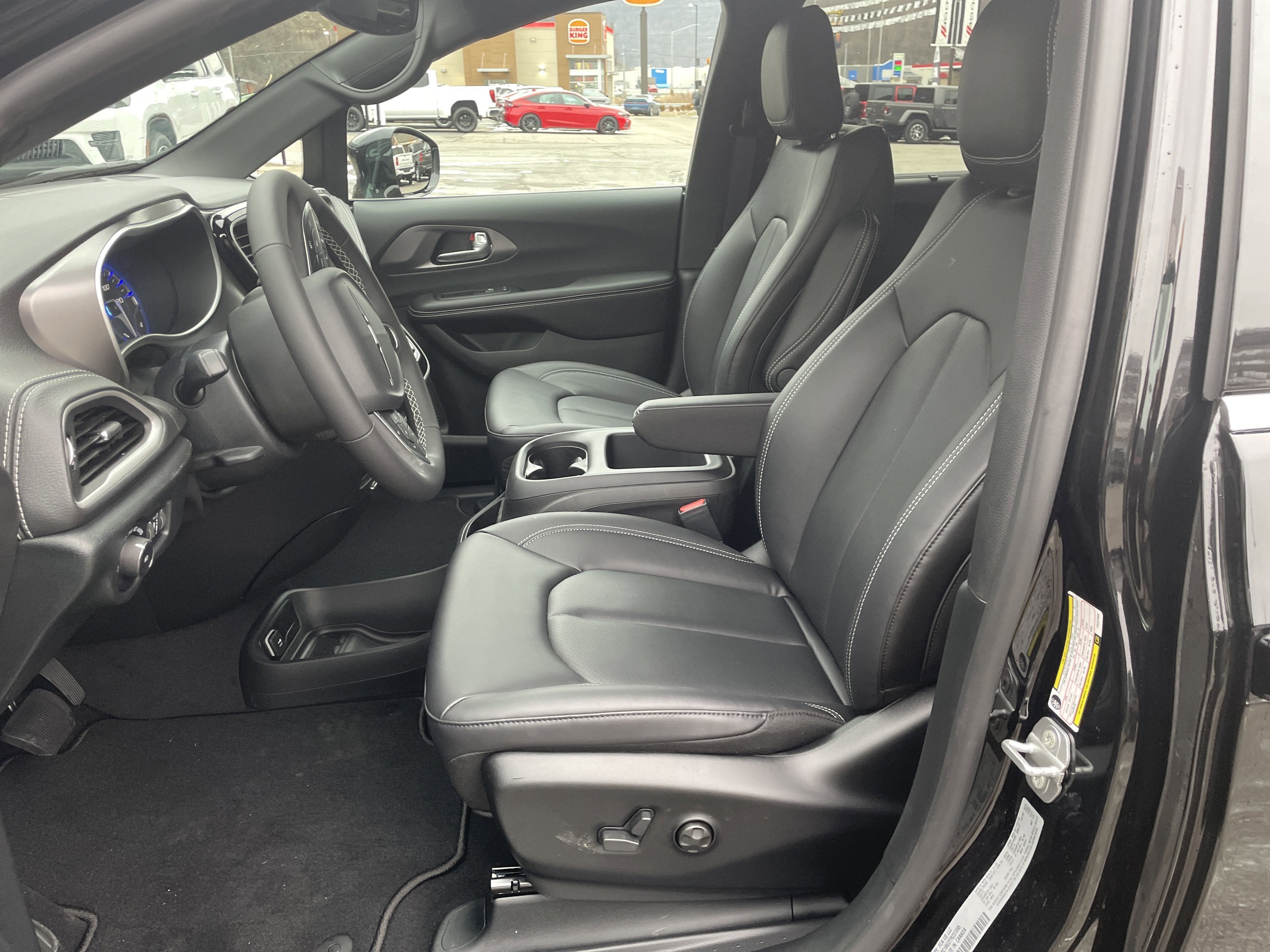 2026 Chrysler Pacifica PACIFICA SELECT