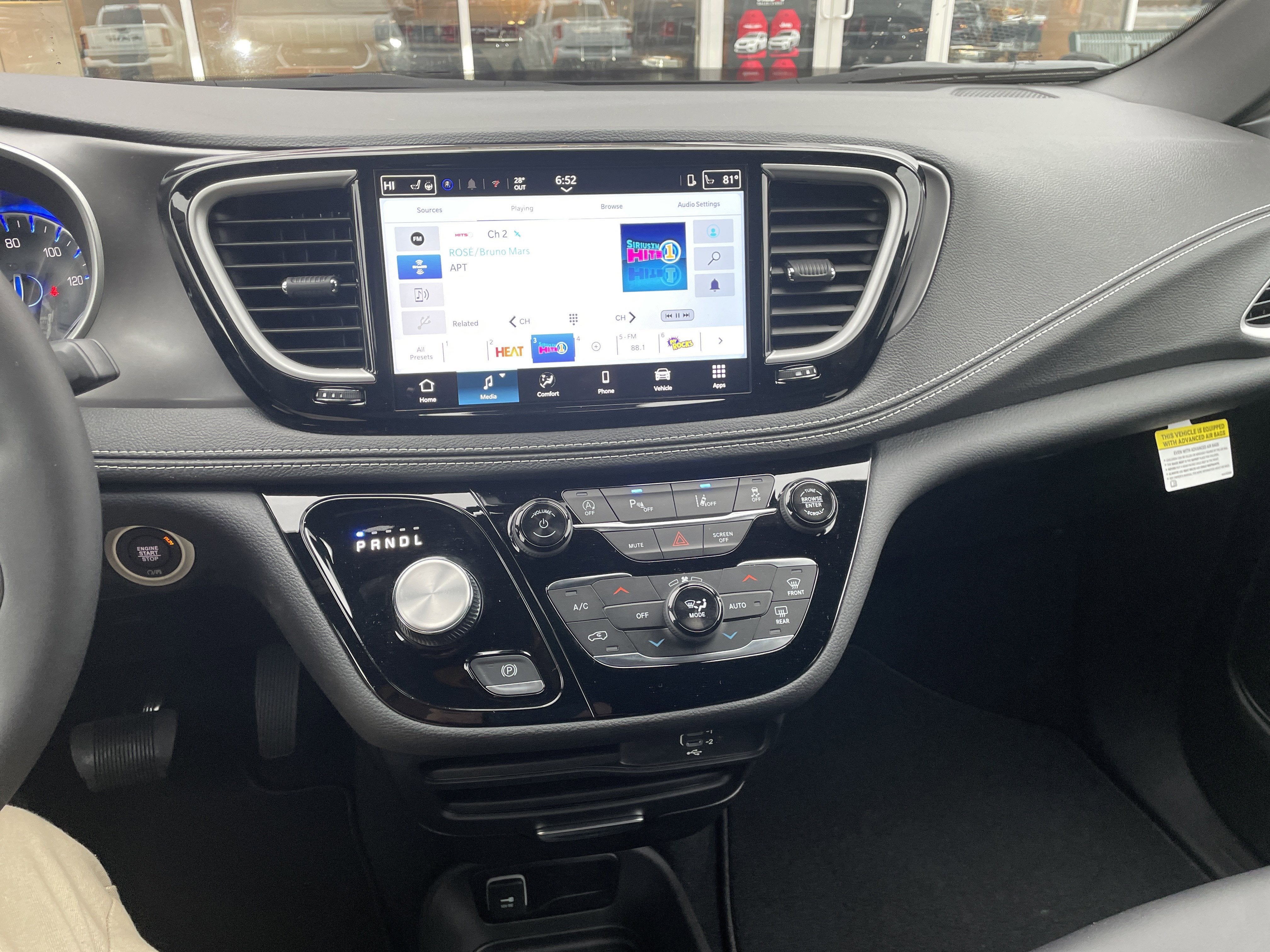 2026 Chrysler Pacifica PACIFICA SELECT