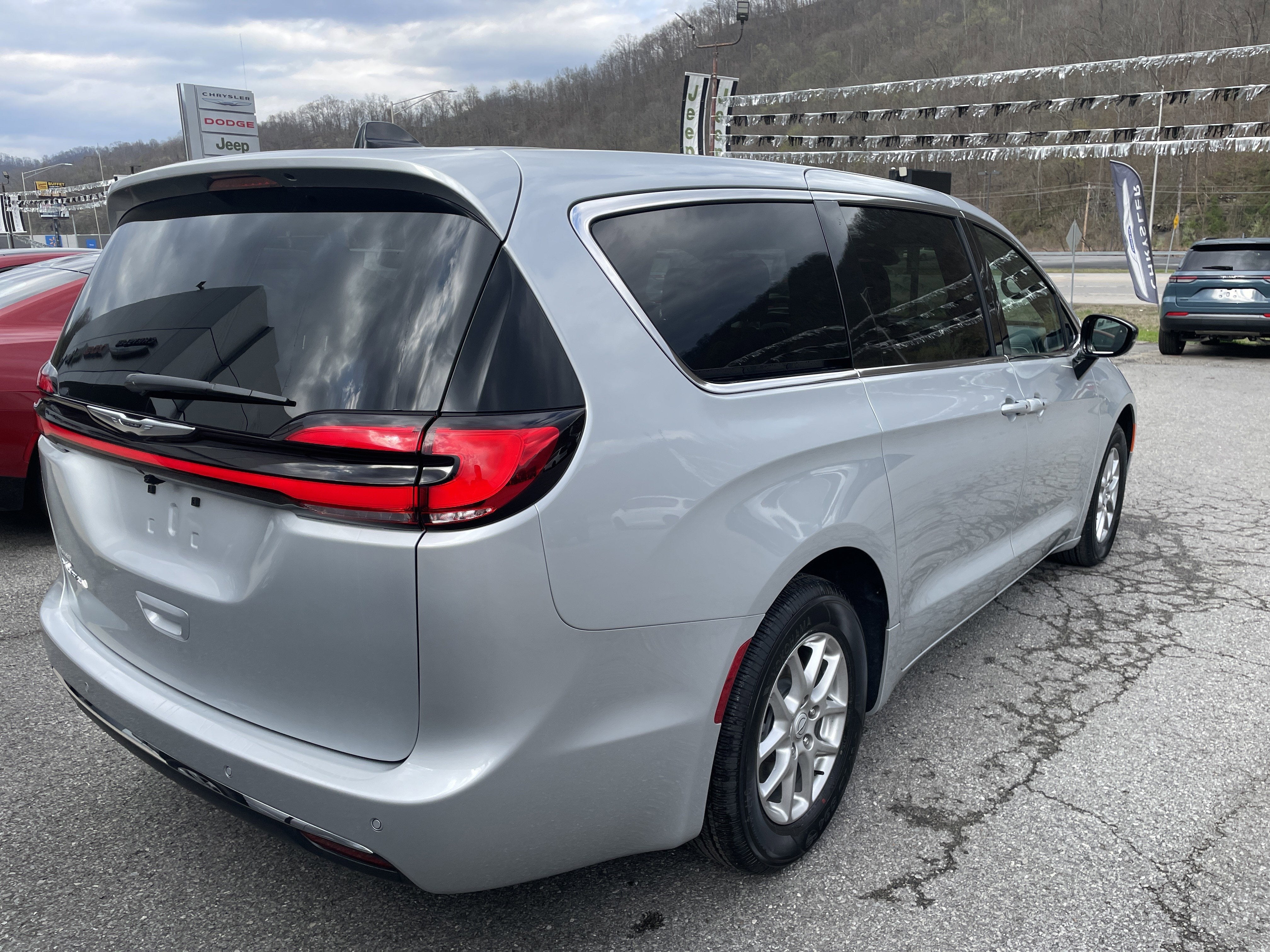 2026 Chrysler Pacifica PACIFICA SELECT