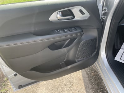 2026 Chrysler Pacifica PACIFICA LIMITED