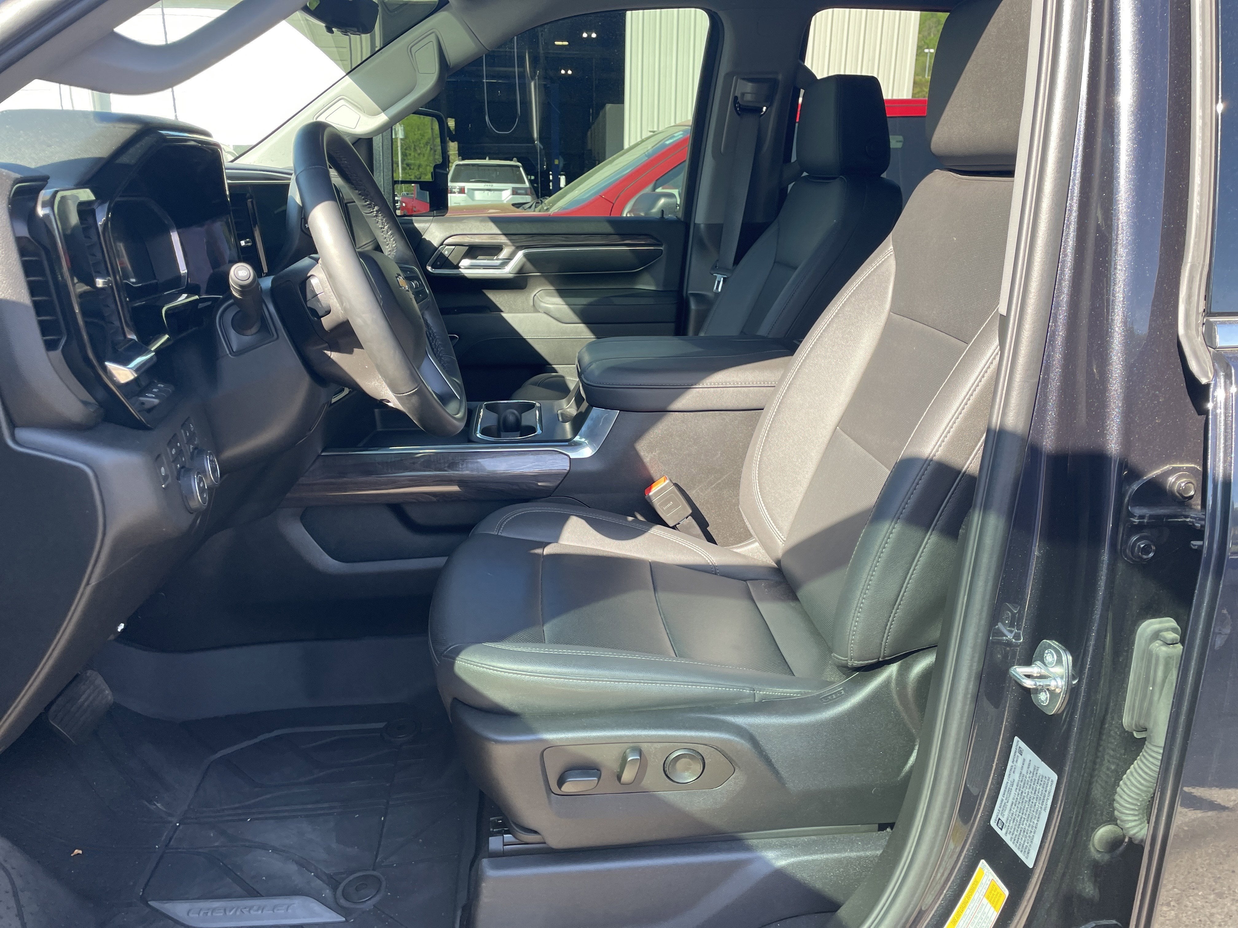 2024 Chevrolet Silverado 2500HD 4WD Crew Cab Standard Bed LTZ