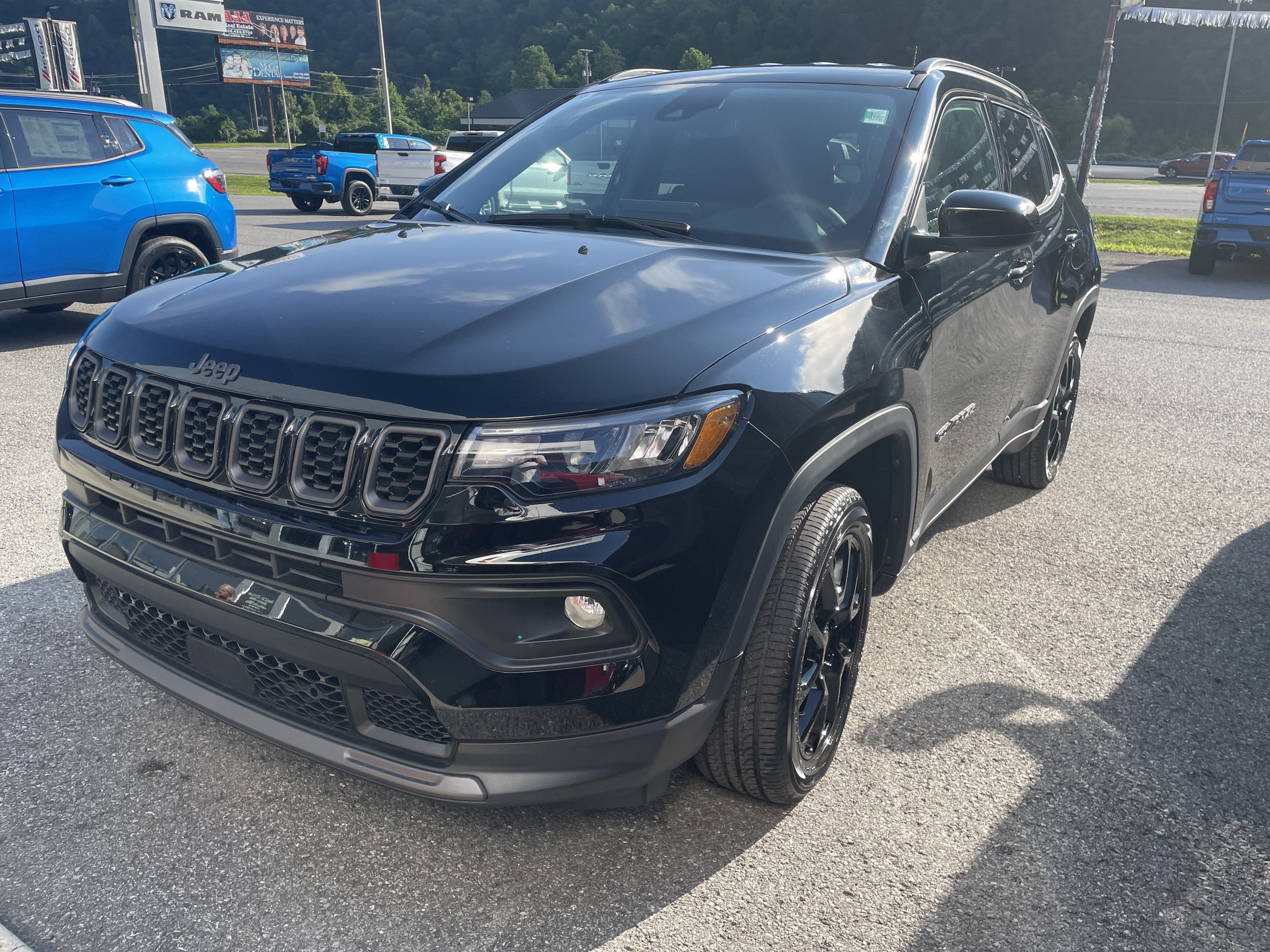 2026 Jeep Compass COMPASS LATITUDE ALTITUDE 4X4