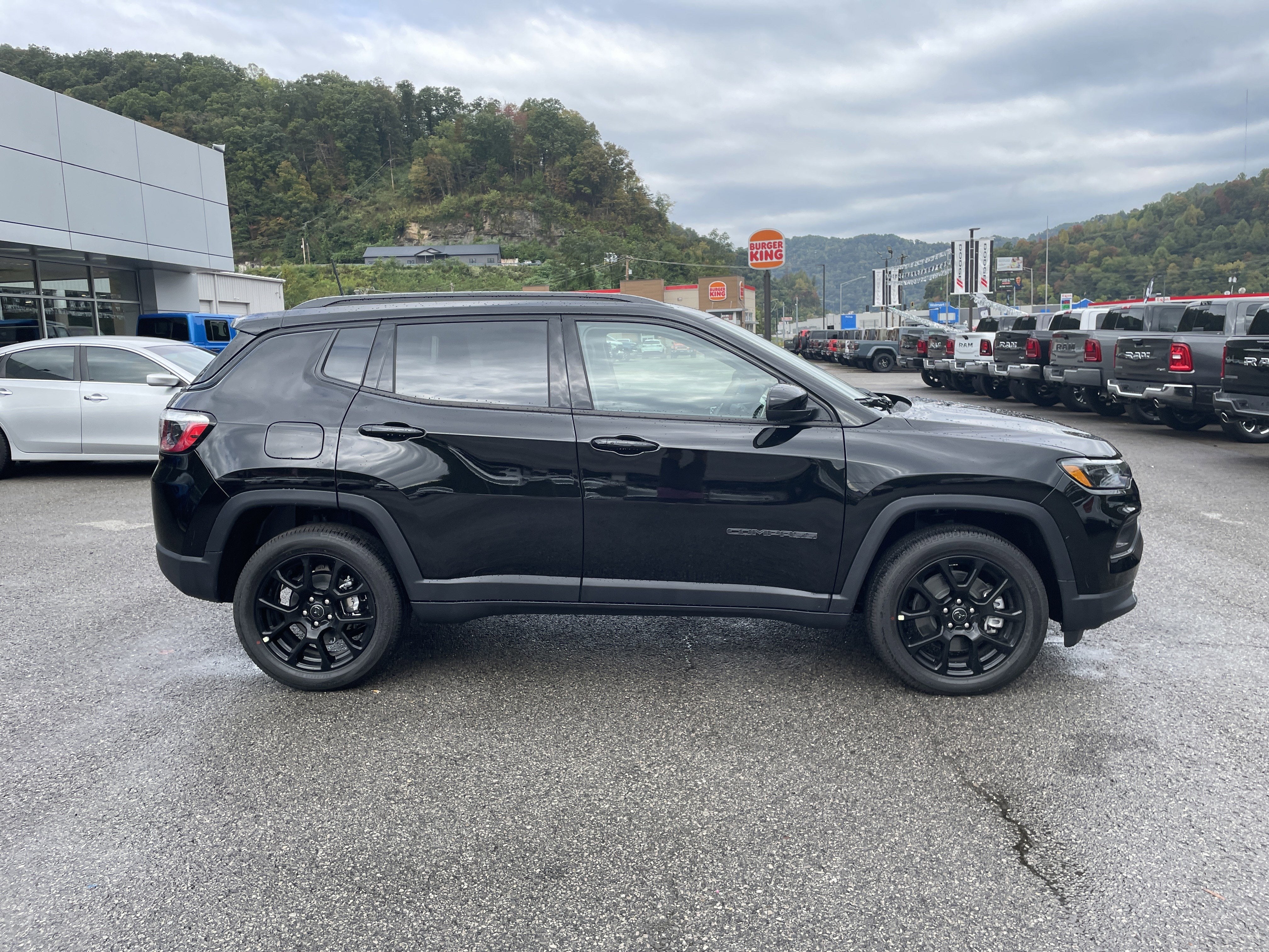 2026 Jeep Compass COMPASS LATITUDE ALTITUDE 4X4