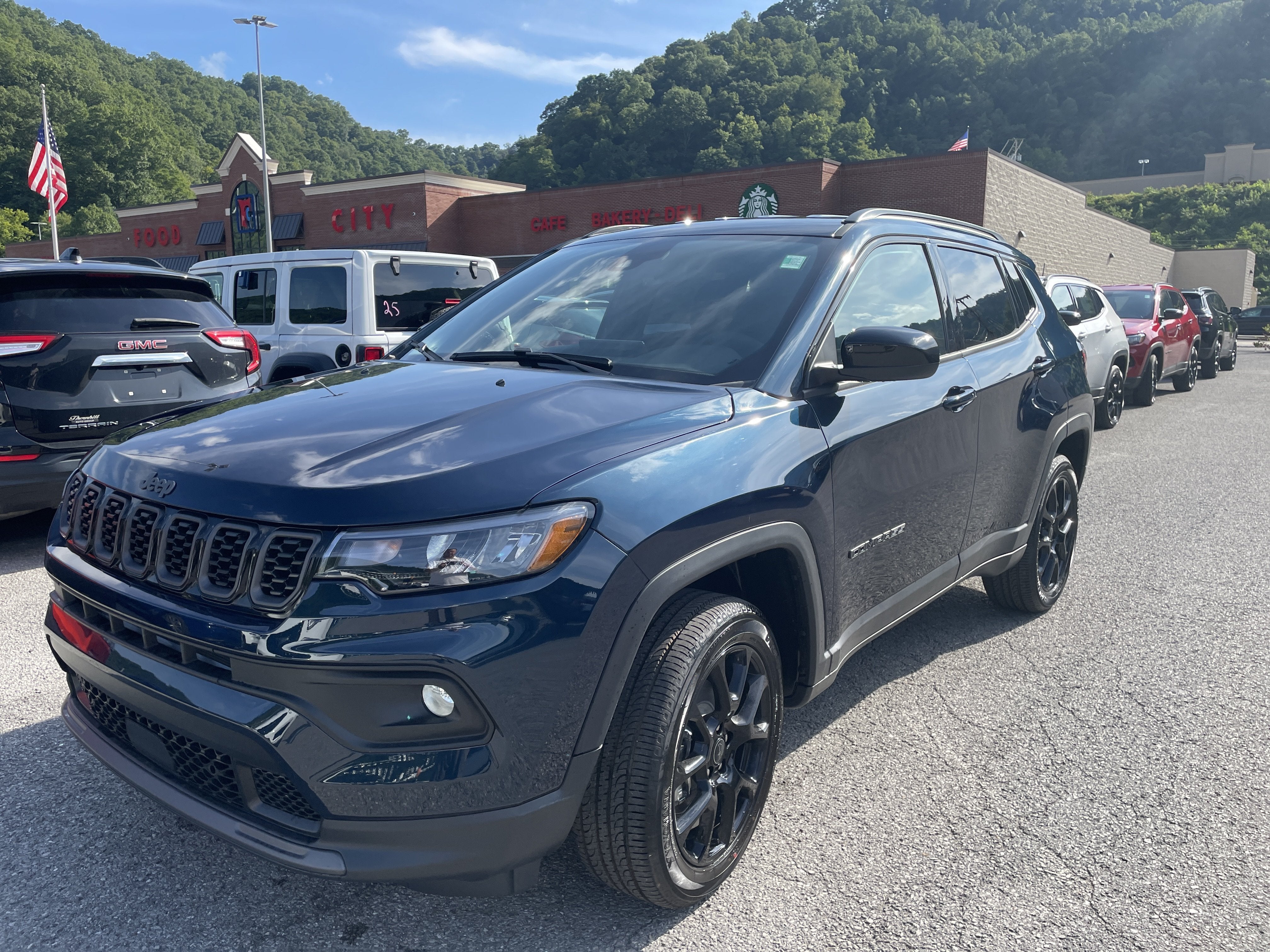 2026 Jeep Compass COMPASS LATITUDE ALTITUDE 4X4
