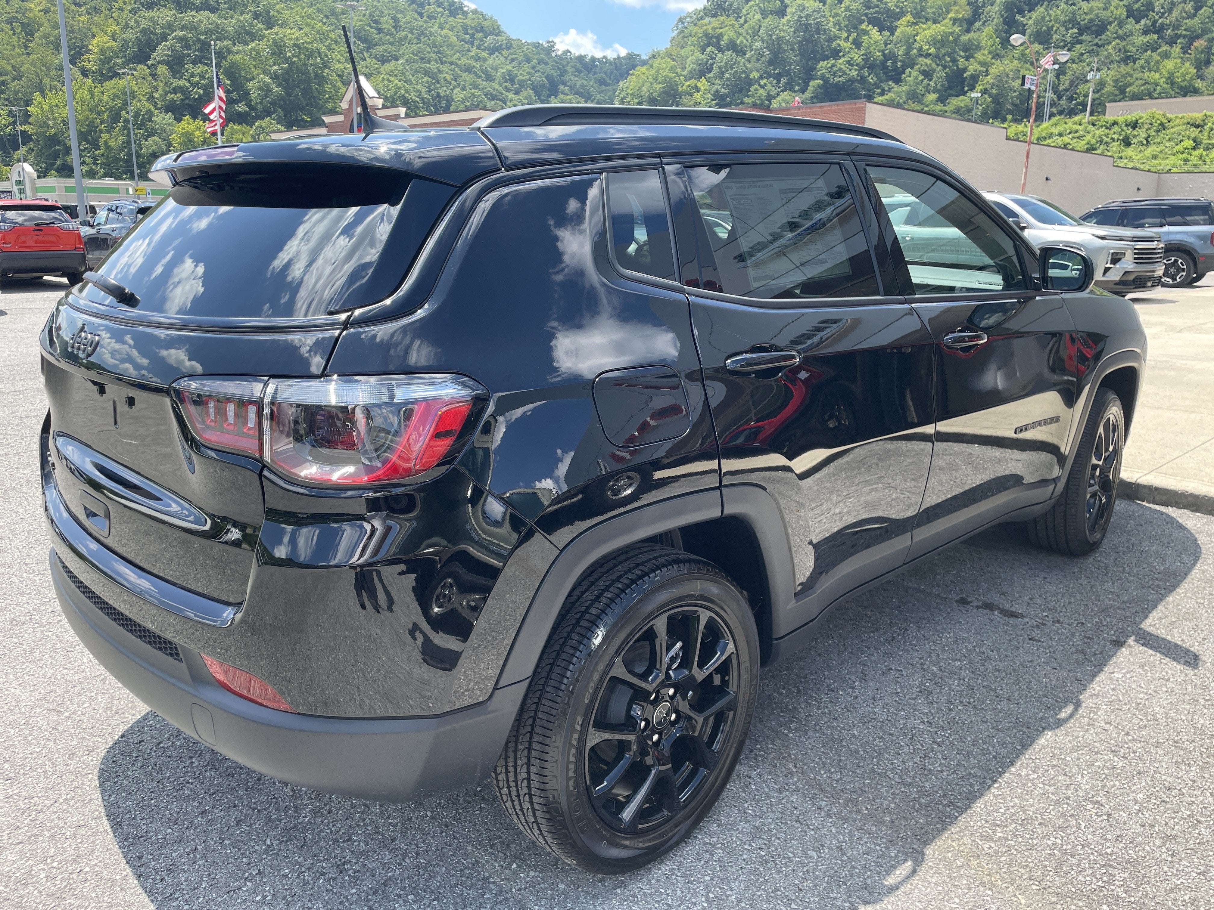 2026 Jeep Compass COMPASS LATITUDE ALTITUDE 4X4