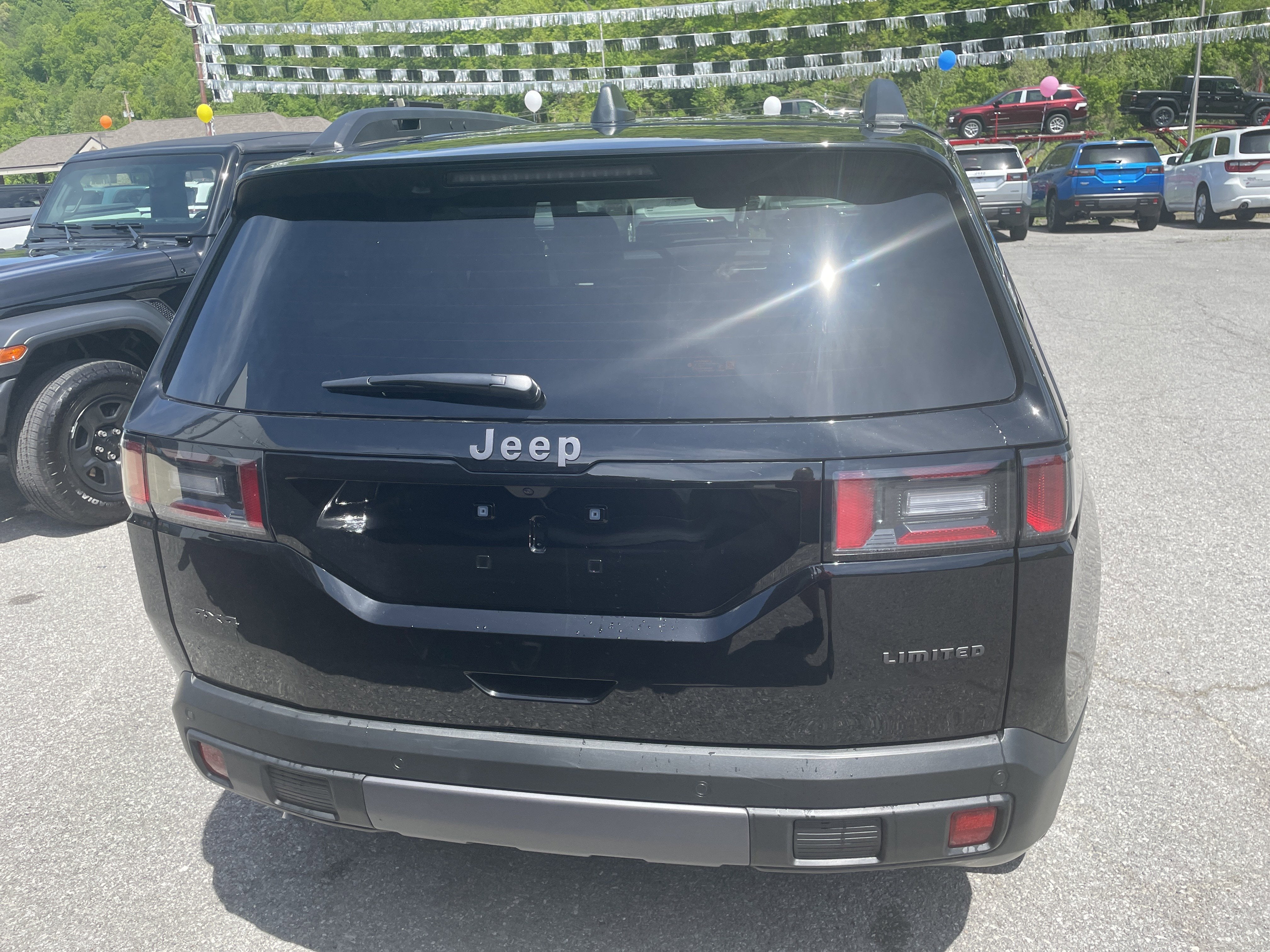 2026 Jeep Cherokee CHEROKEE LIMITED 4X4