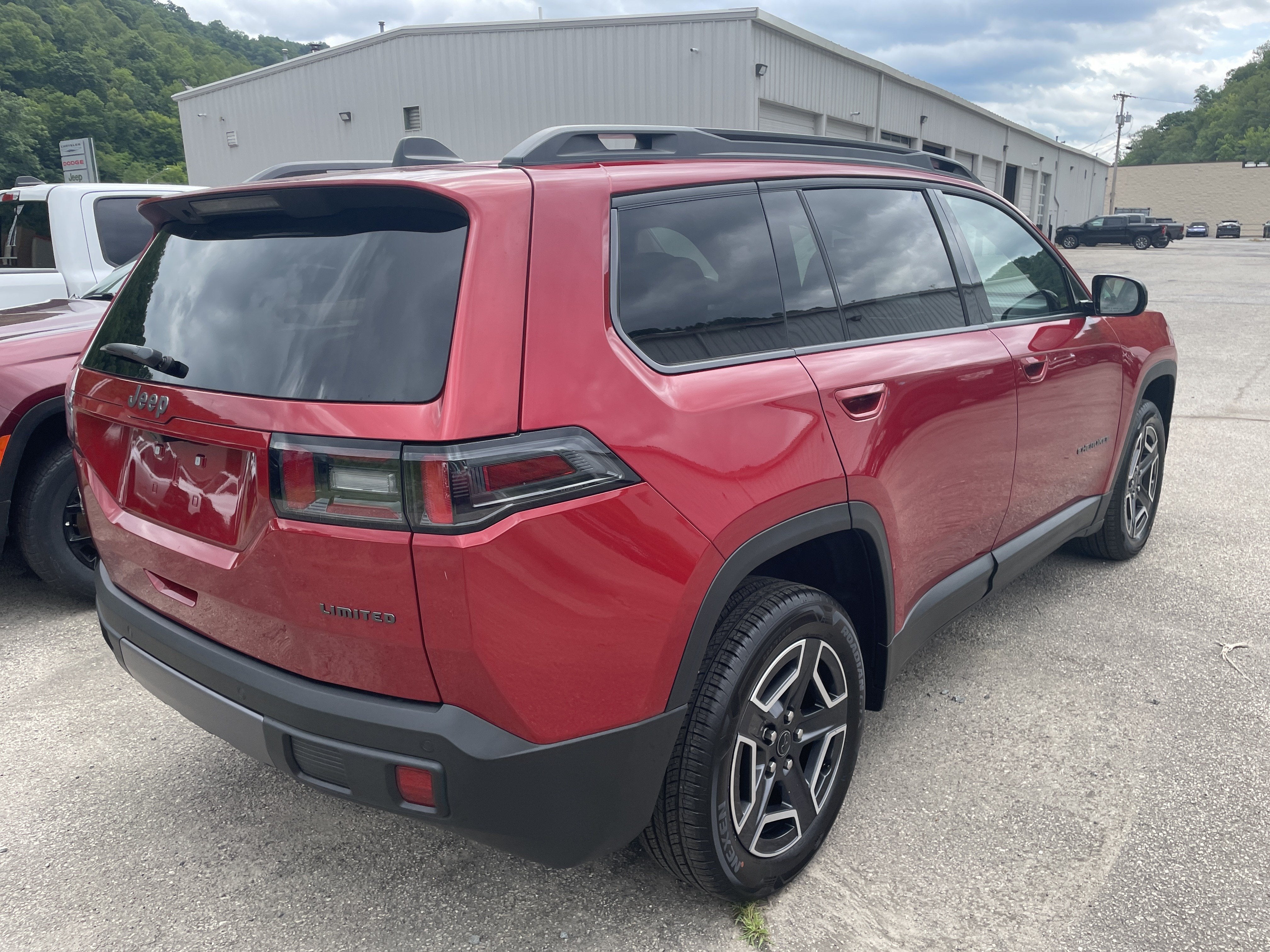 2026 Jeep Cherokee CHEROKEE LIMITED 4X4