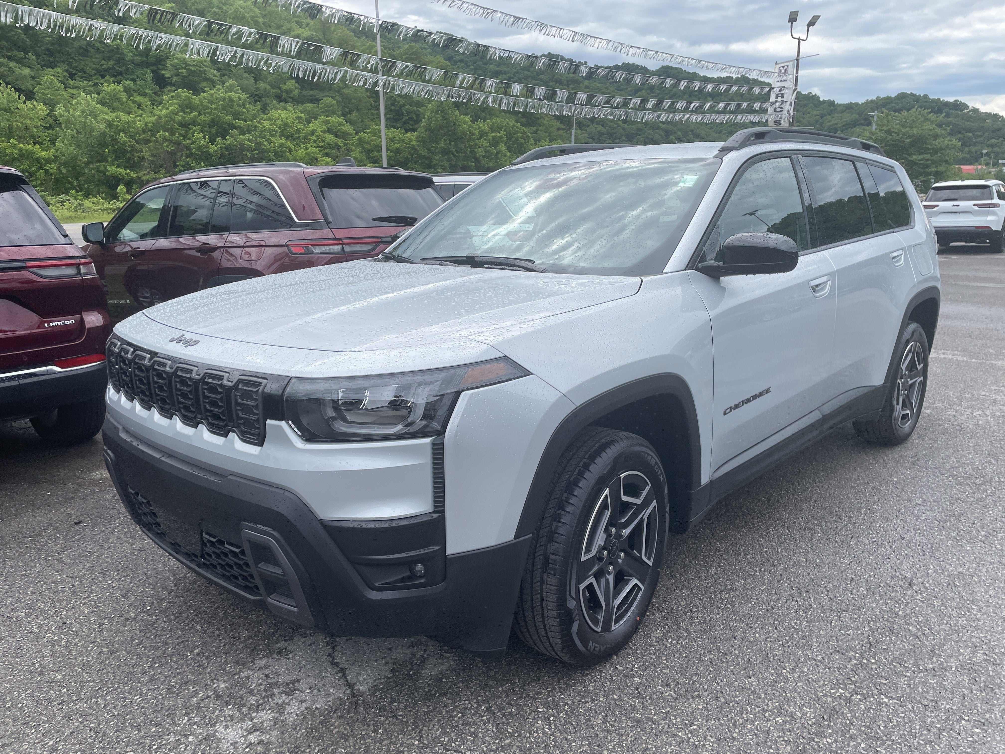 2026 Jeep Cherokee CHEROKEE LAREDO 4X4