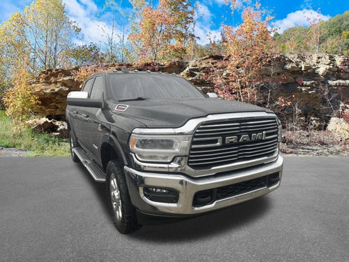 2022 RAM 3500 Laramie Crew Cab 4x4 6'4' Box