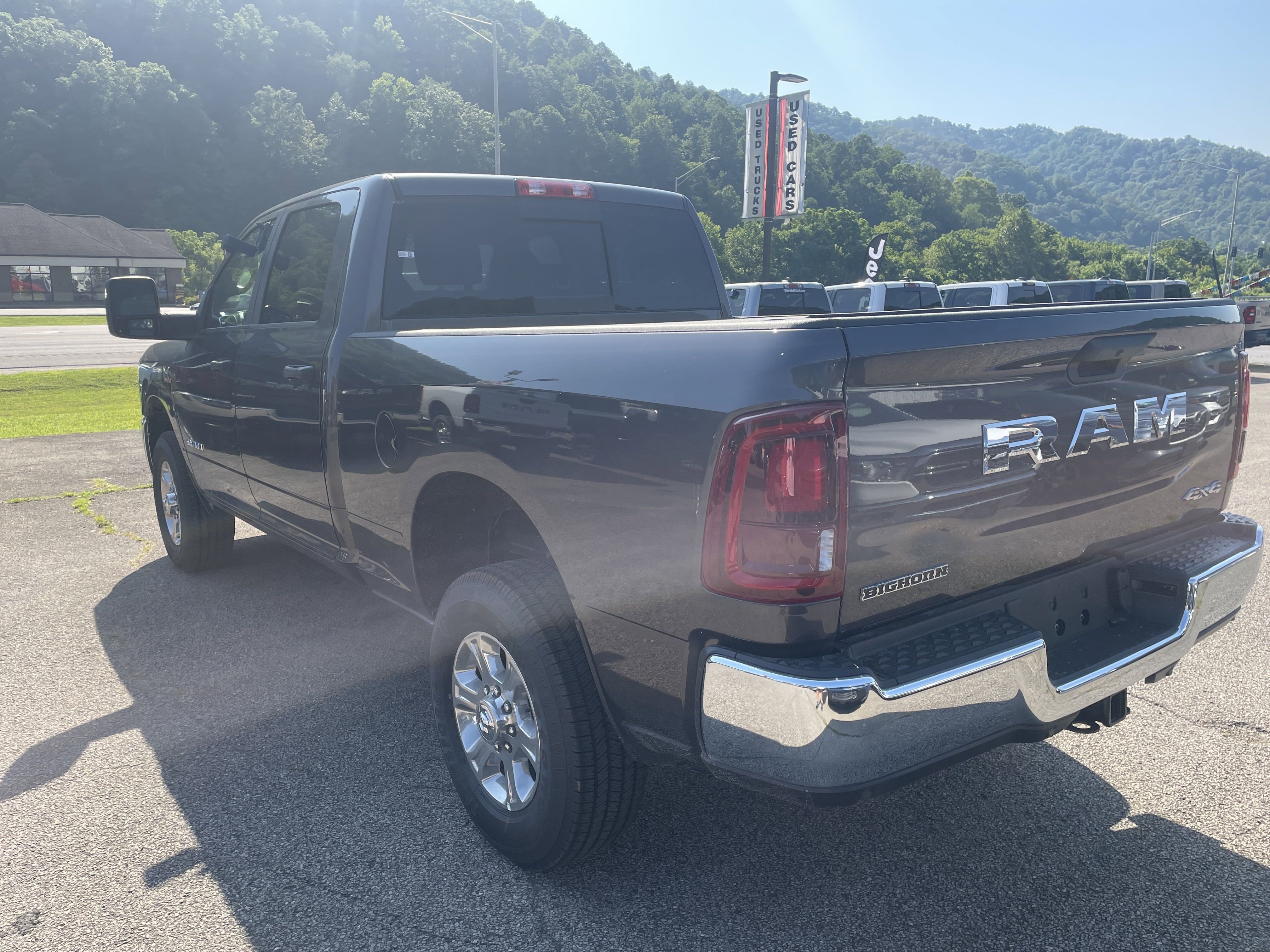 2025 RAM Ram 2500 RAM 2500 BIG HORN CREW CAB 4X4 6'4' BOX