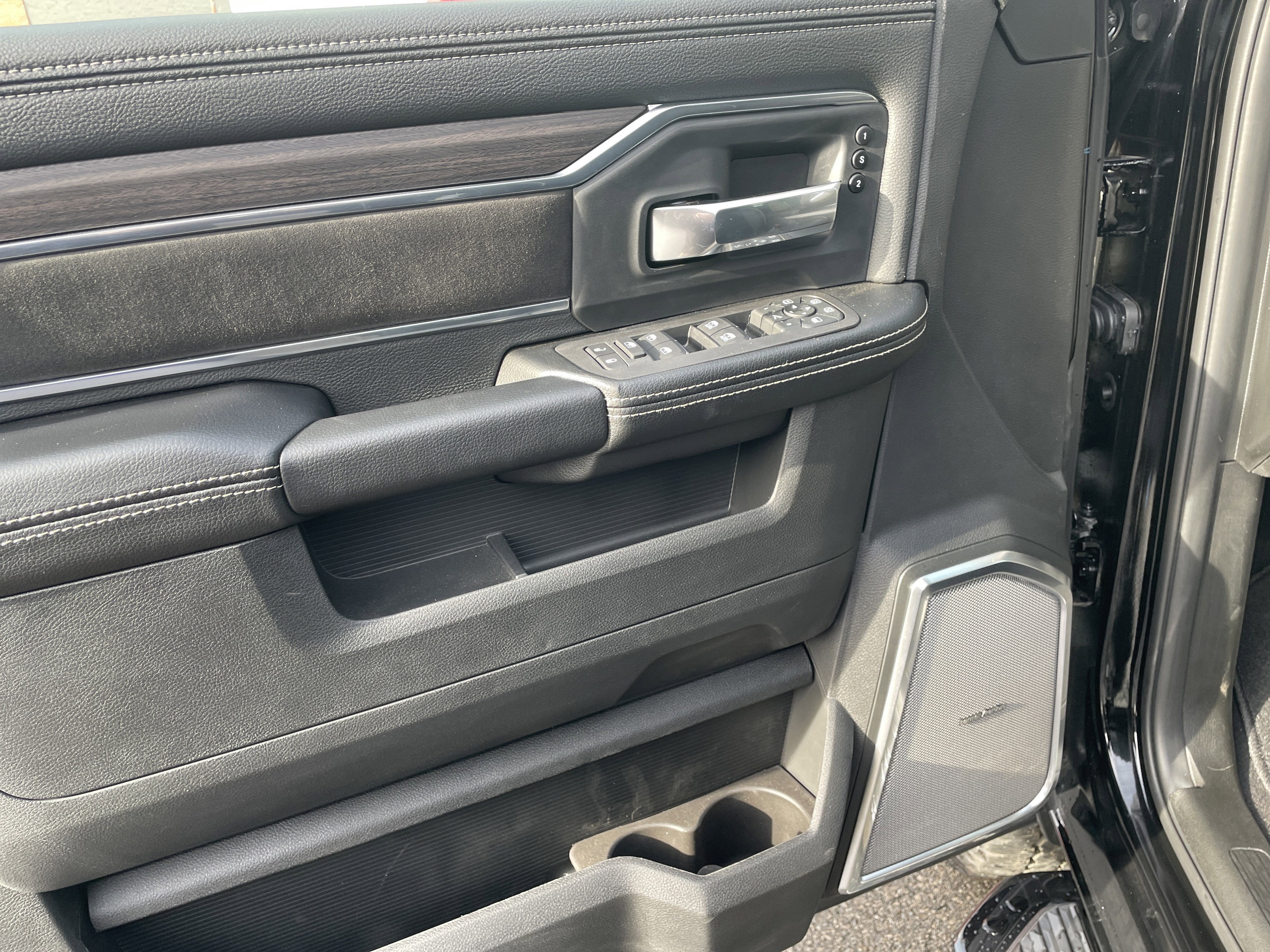 2026 RAM Ram 2500 RAM 2500 LARAMIE MEGA CAB 4X4 6'4' BOX