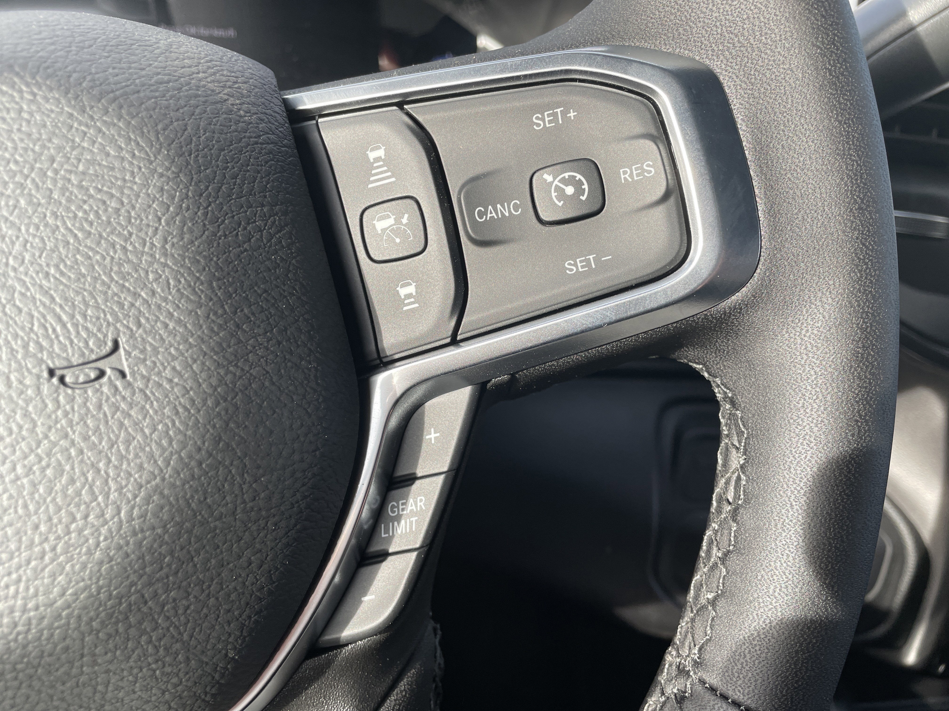 2026 RAM Ram 2500 RAM 2500 LARAMIE MEGA CAB 4X4 6'4' BOX