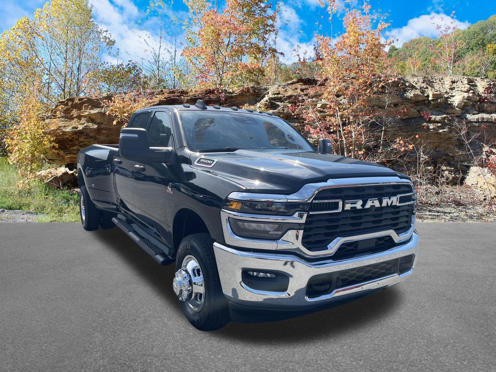 2026 RAM Ram 3500 RAM 3500 TRADESMAN CREW CAB 4X4 8' BOX