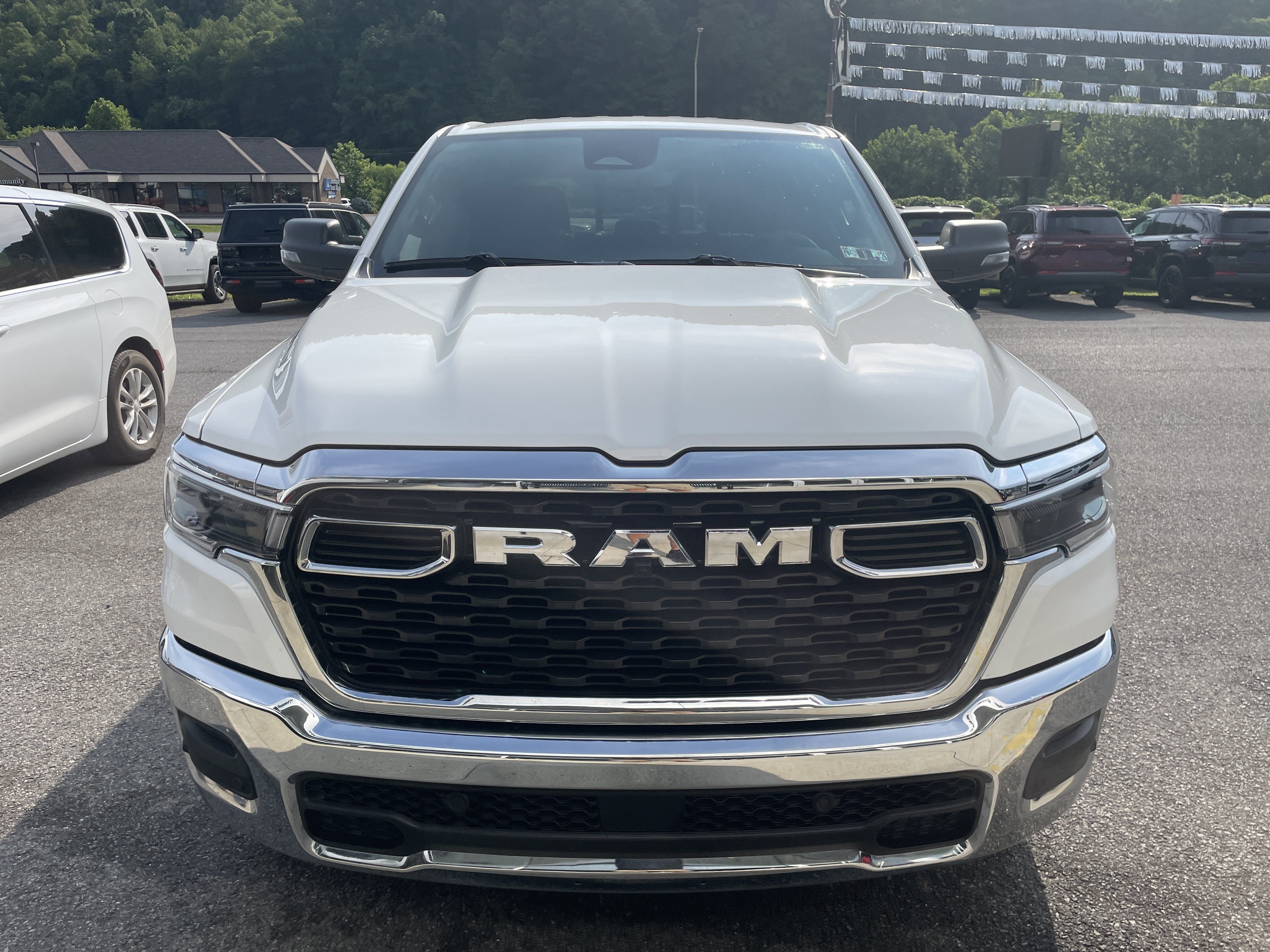 2026 RAM 1500 Big Horn Crew Cab 4x4 5'7' Box