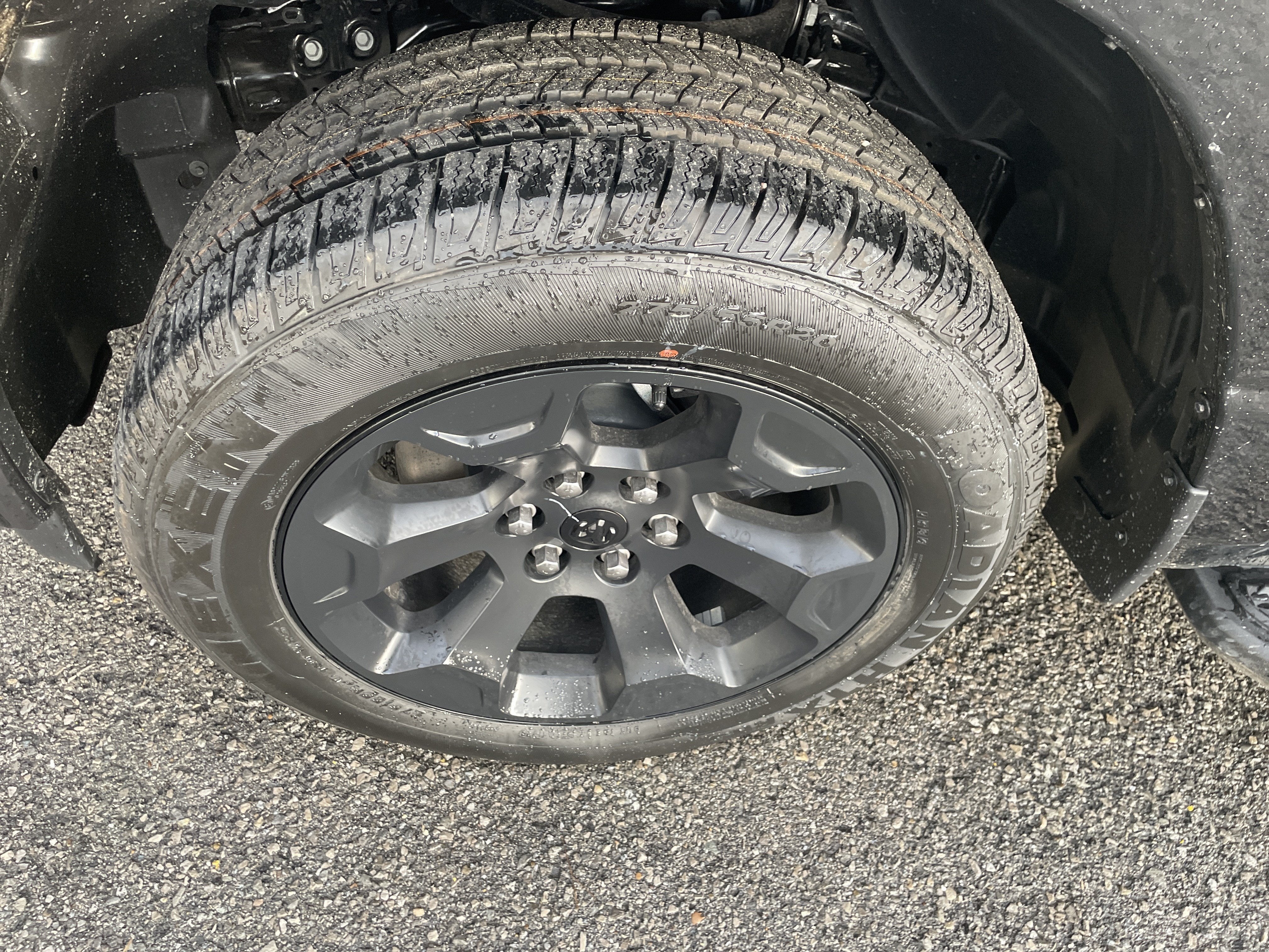 2027 RAM Ram 1500 RAM 1500 EXPRESS CREW CAB 4X4 5'7' BOX