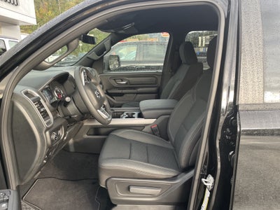 2027 RAM Ram 1500 RAM 1500 EXPRESS CREW CAB 4X4 5'7' BOX