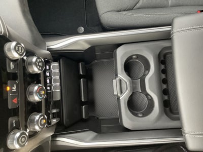 2027 RAM Ram 1500 RAM 1500 EXPRESS CREW CAB 4X4 5'7' BOX
