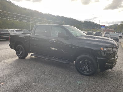 2027 RAM Ram 1500 RAM 1500 EXPRESS CREW CAB 4X4 5'7' BOX