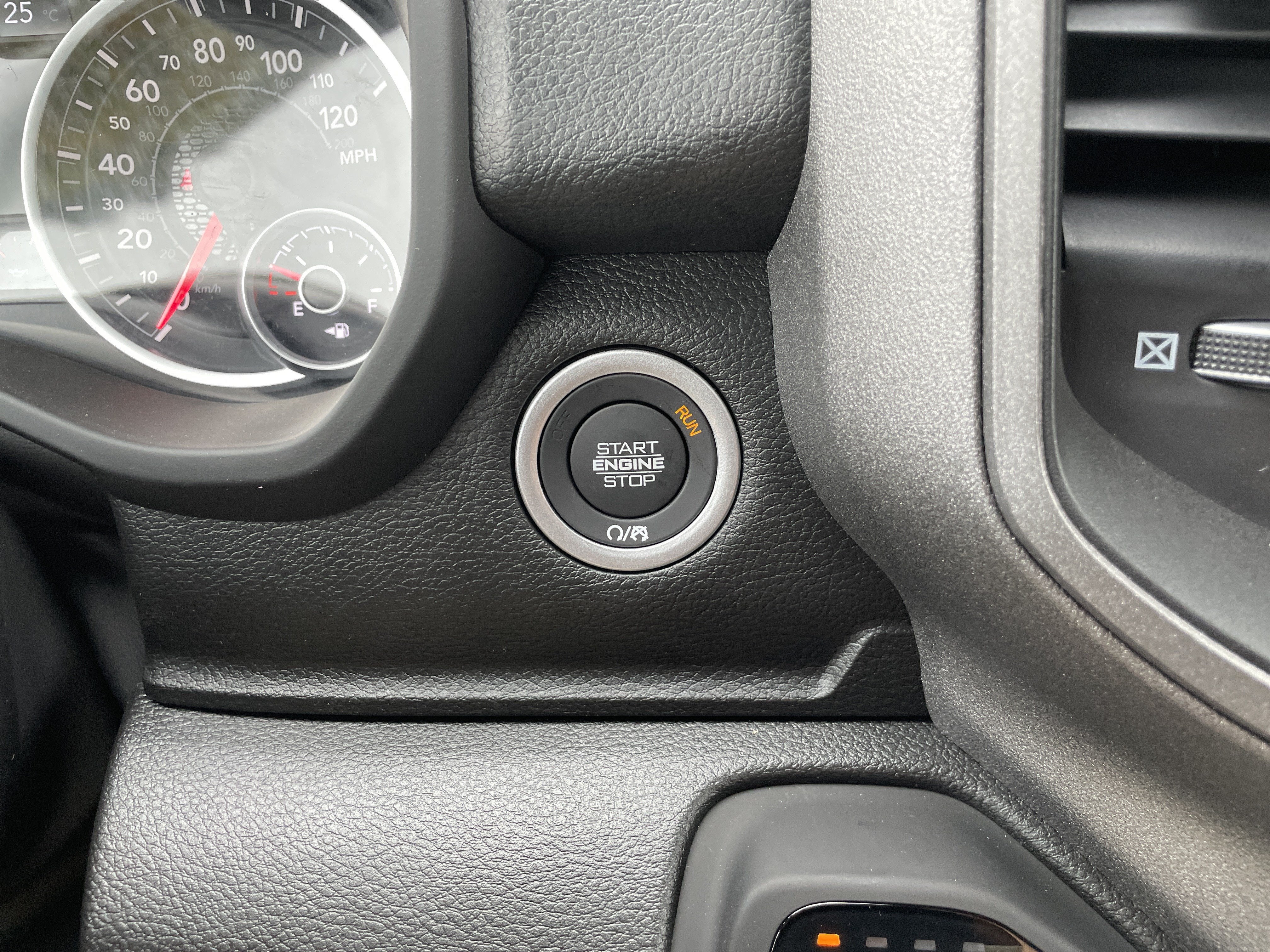 2027 RAM 1500 Express