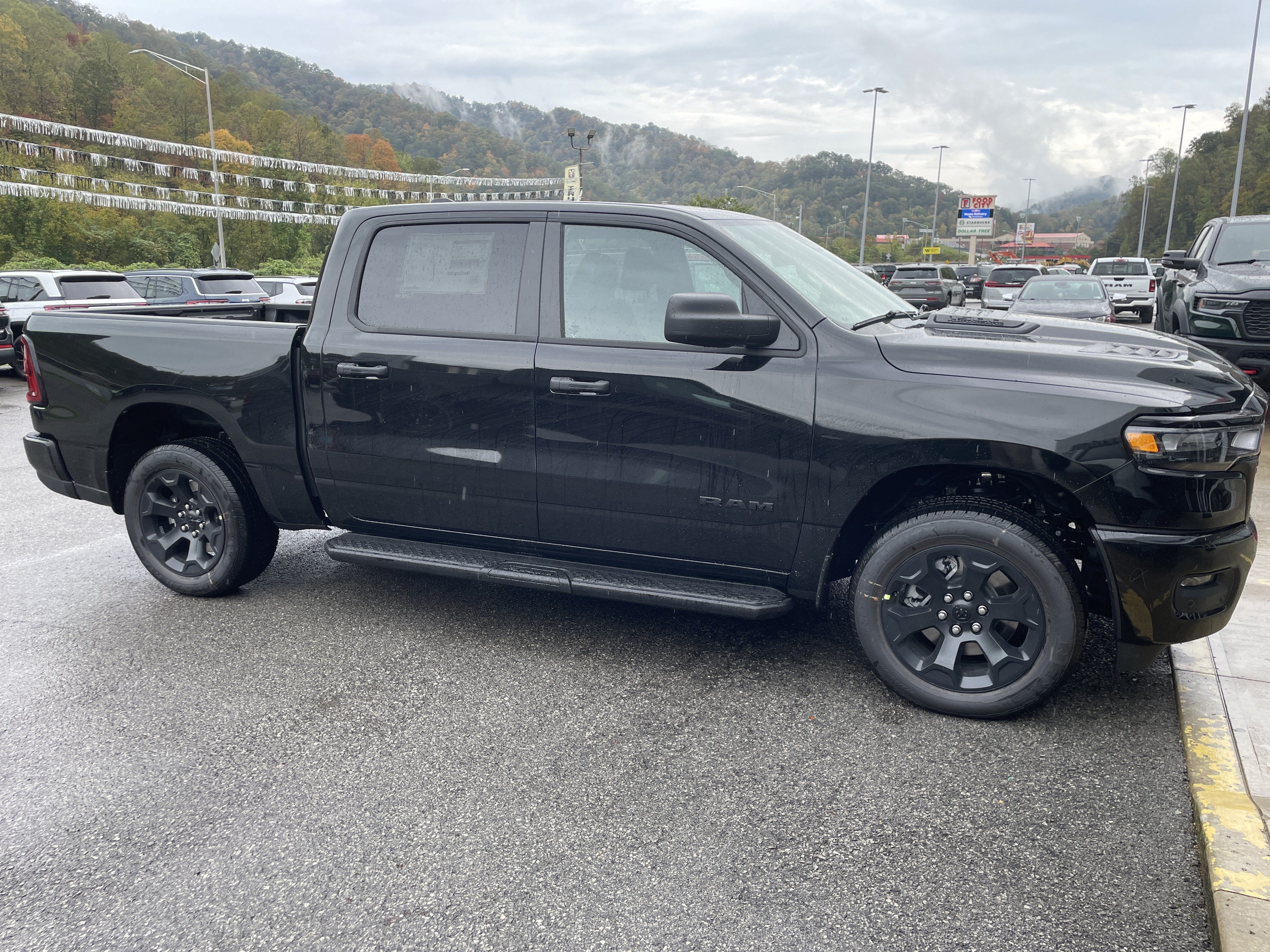 2027 RAM 1500 Express