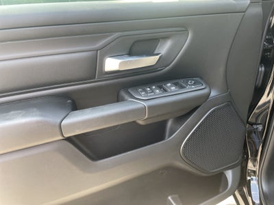 2027 RAM Ram 1500 RAM 1500 EXPRESS CREW CAB 4X4 5'7' BOX