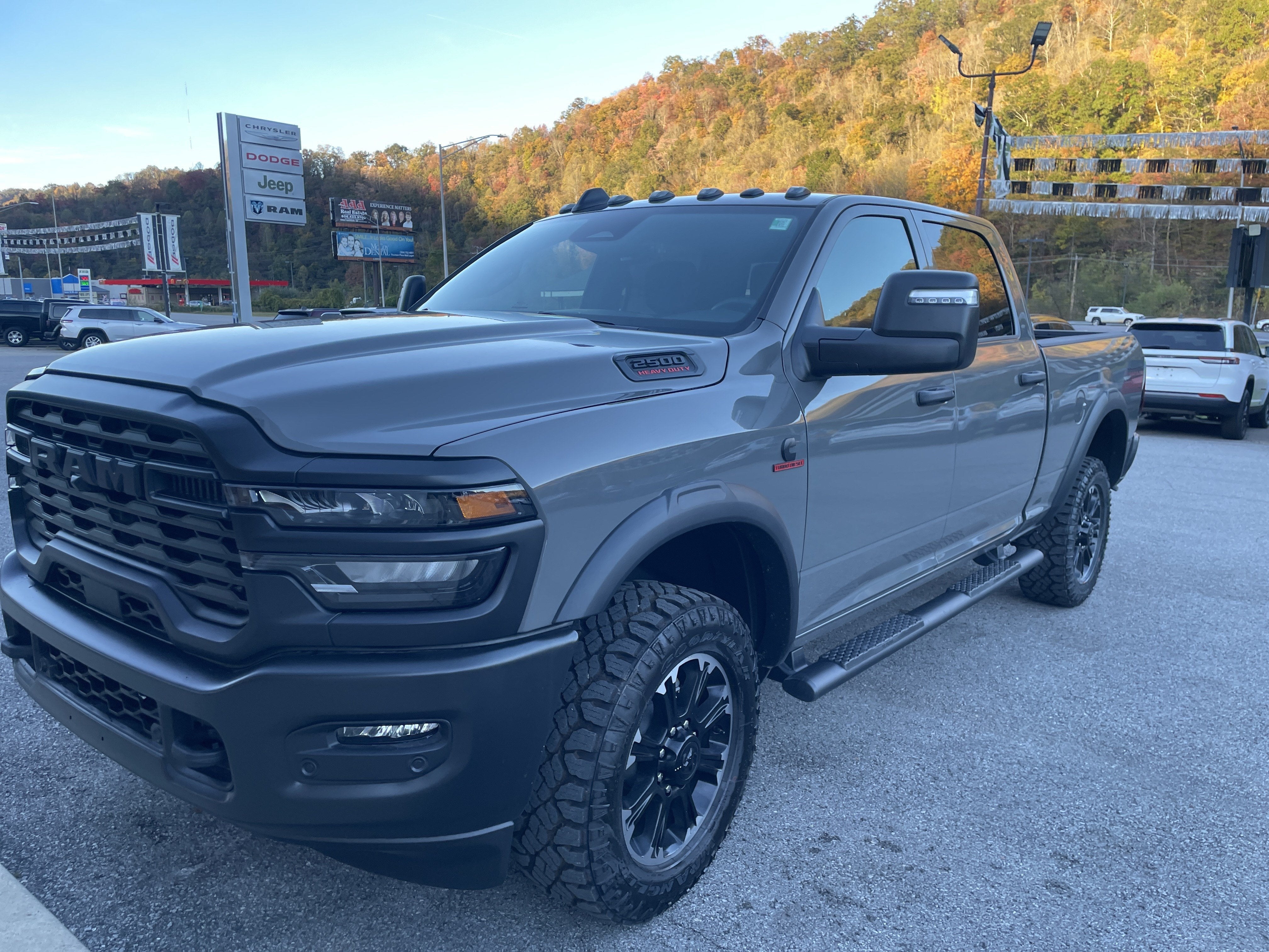 2027 RAM Ram 2500 RAM 2500 WARLOCK CREW CAB 4X4 6'4' BOX