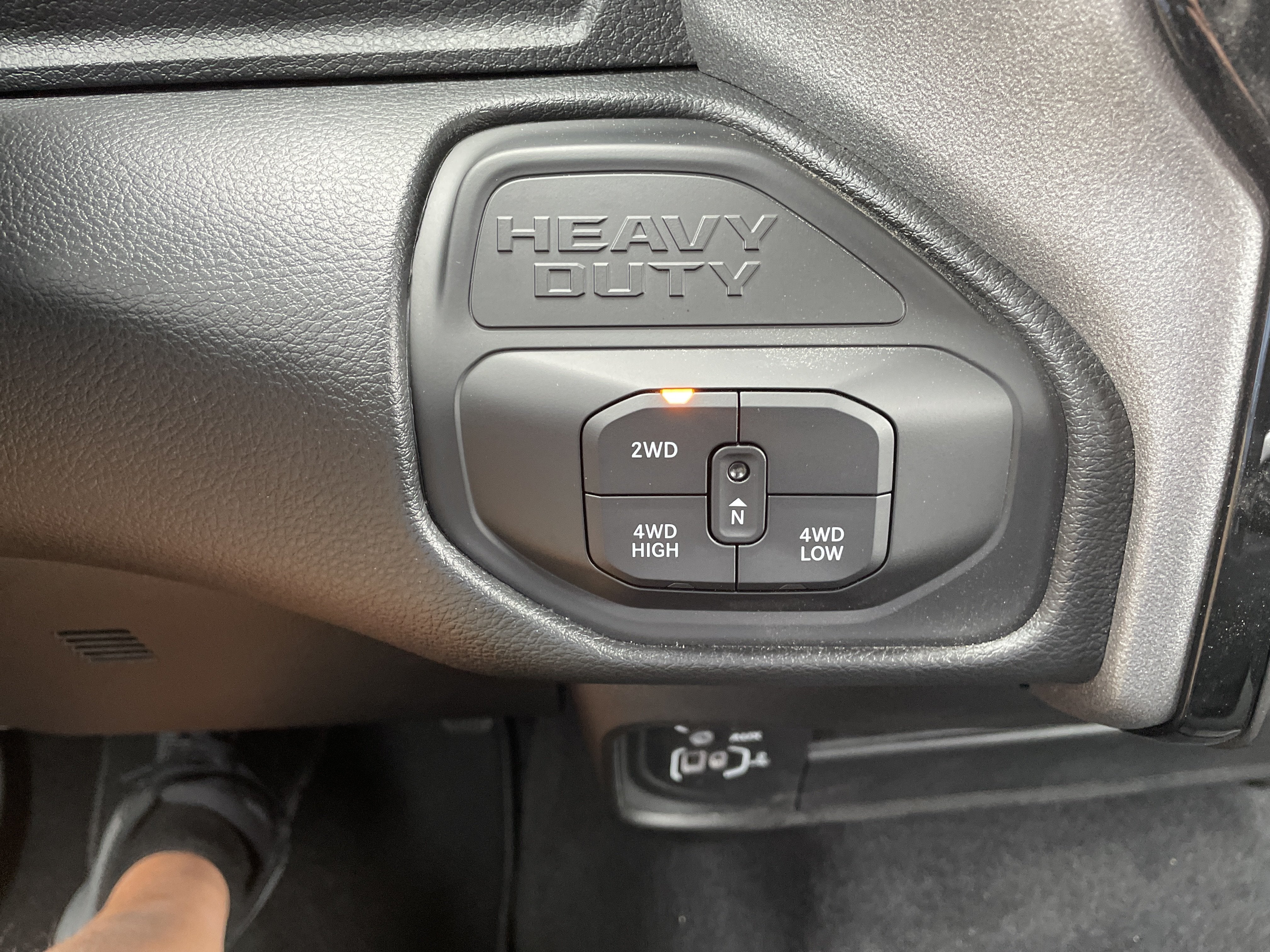 2026 RAM Ram 2500 RAM 2500 TRADESMAN CREW CAB 4X4 6'4' BOX