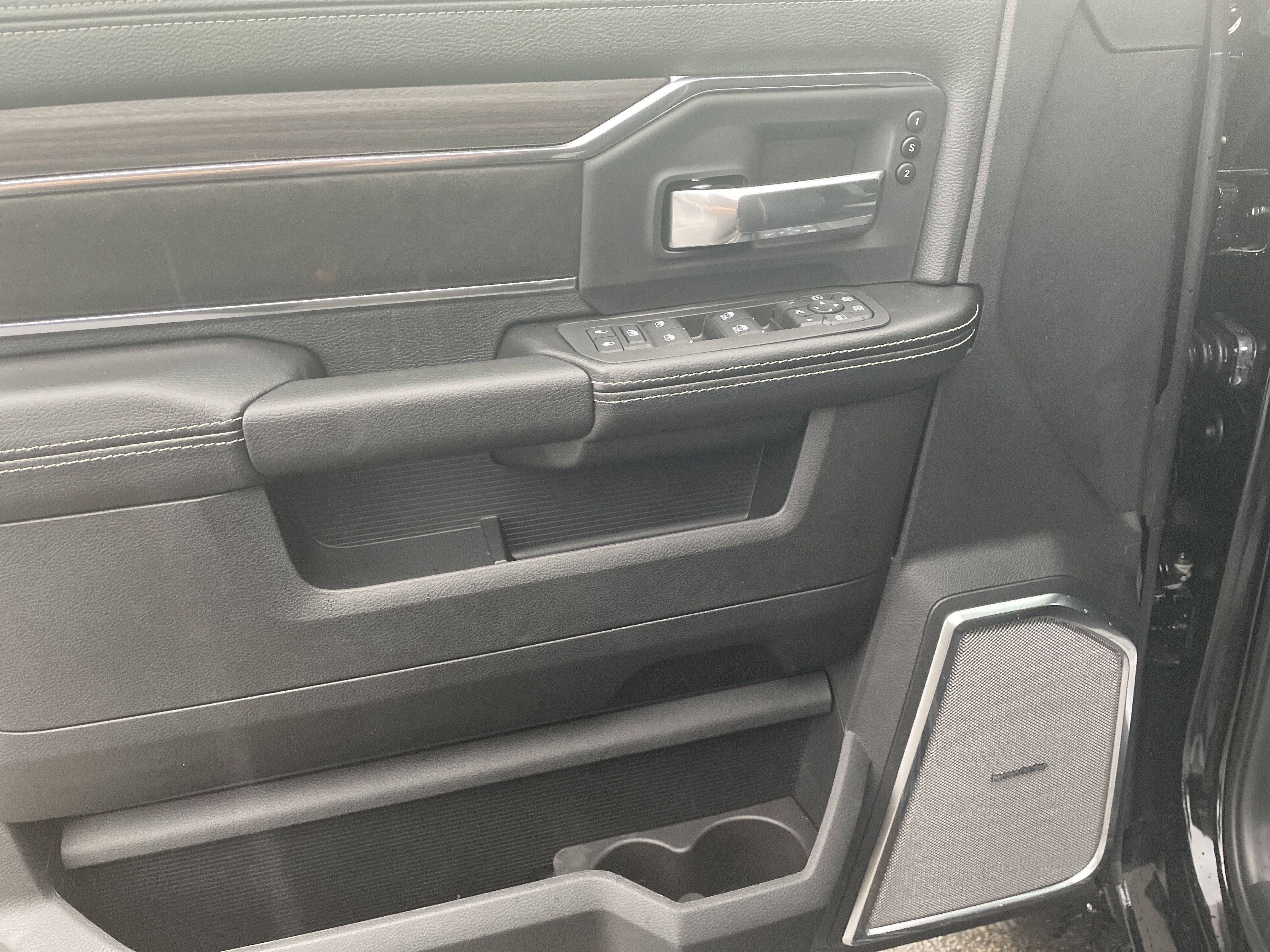 2026 RAM Ram 2500 RAM 2500 LARAMIE CREW CAB 4X4 6'4' BOX