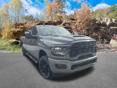 2026 RAM Ram 2500 RAM 2500 BLACK EXPRESS CREW CAB 4X4 8' BOX