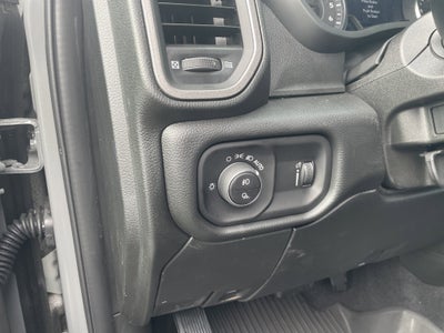 2026 RAM Ram 2500 RAM 2500 BLACK EXPRESS CREW CAB 4X4 8' BOX