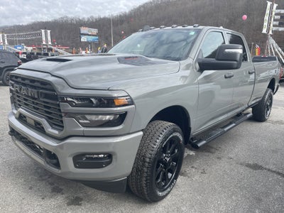 2026 RAM Ram 2500 RAM 2500 BLACK EXPRESS CREW CAB 4X4 8' BOX