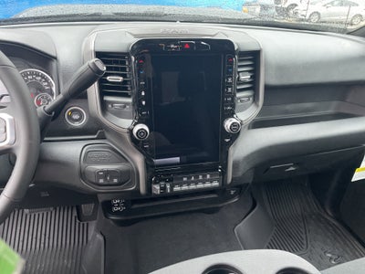 2026 RAM Ram 2500 RAM 2500 BLACK EXPRESS CREW CAB 4X4 8' BOX