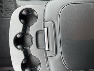 2026 RAM Ram 2500 RAM 2500 BLACK EXPRESS CREW CAB 4X4 8' BOX