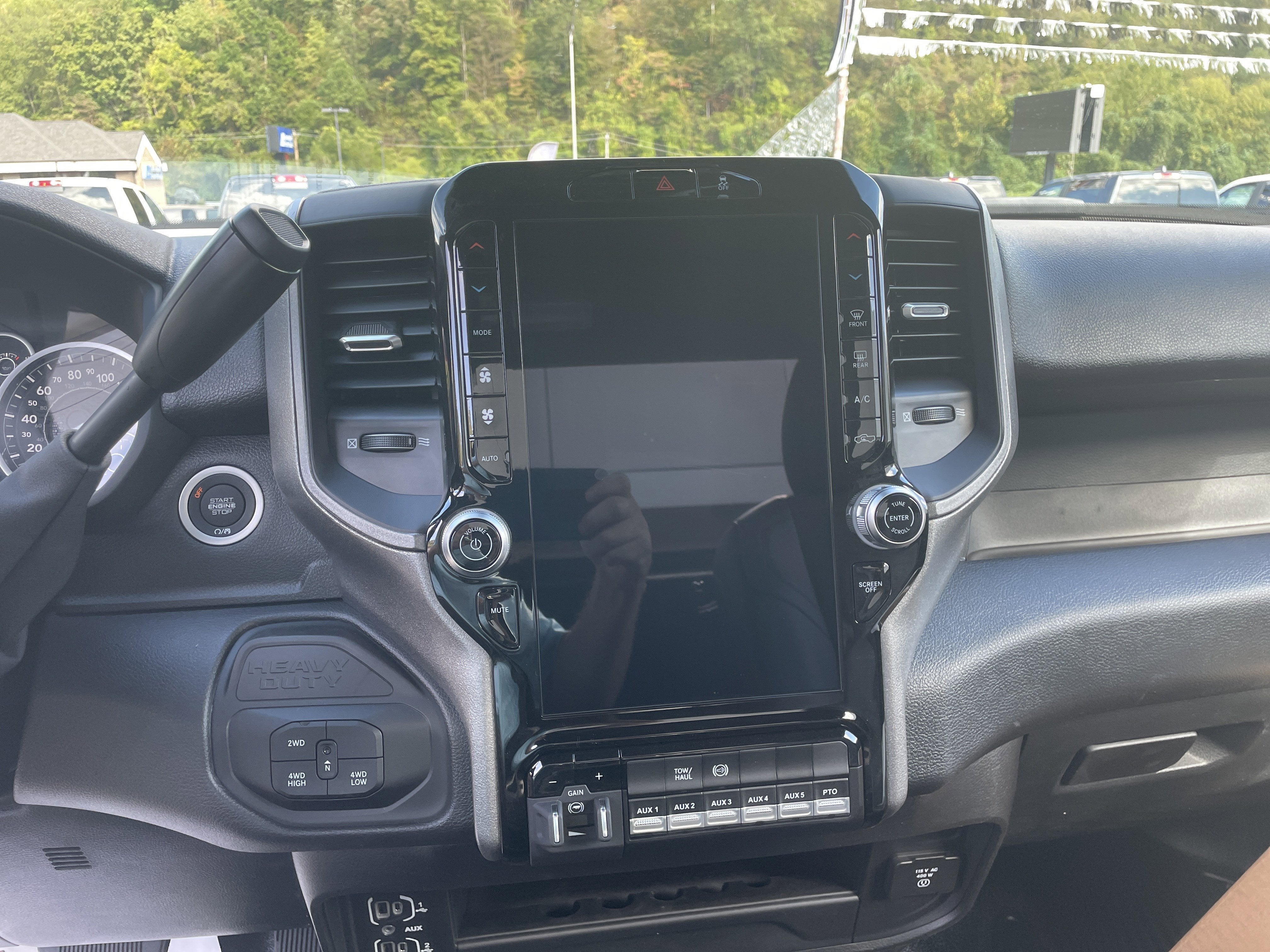 2026 RAM Ram 3500 Chassis Cab RAM 3500 TRADESMAN CHASSIS REGULAR CAB 4X4 60' CA