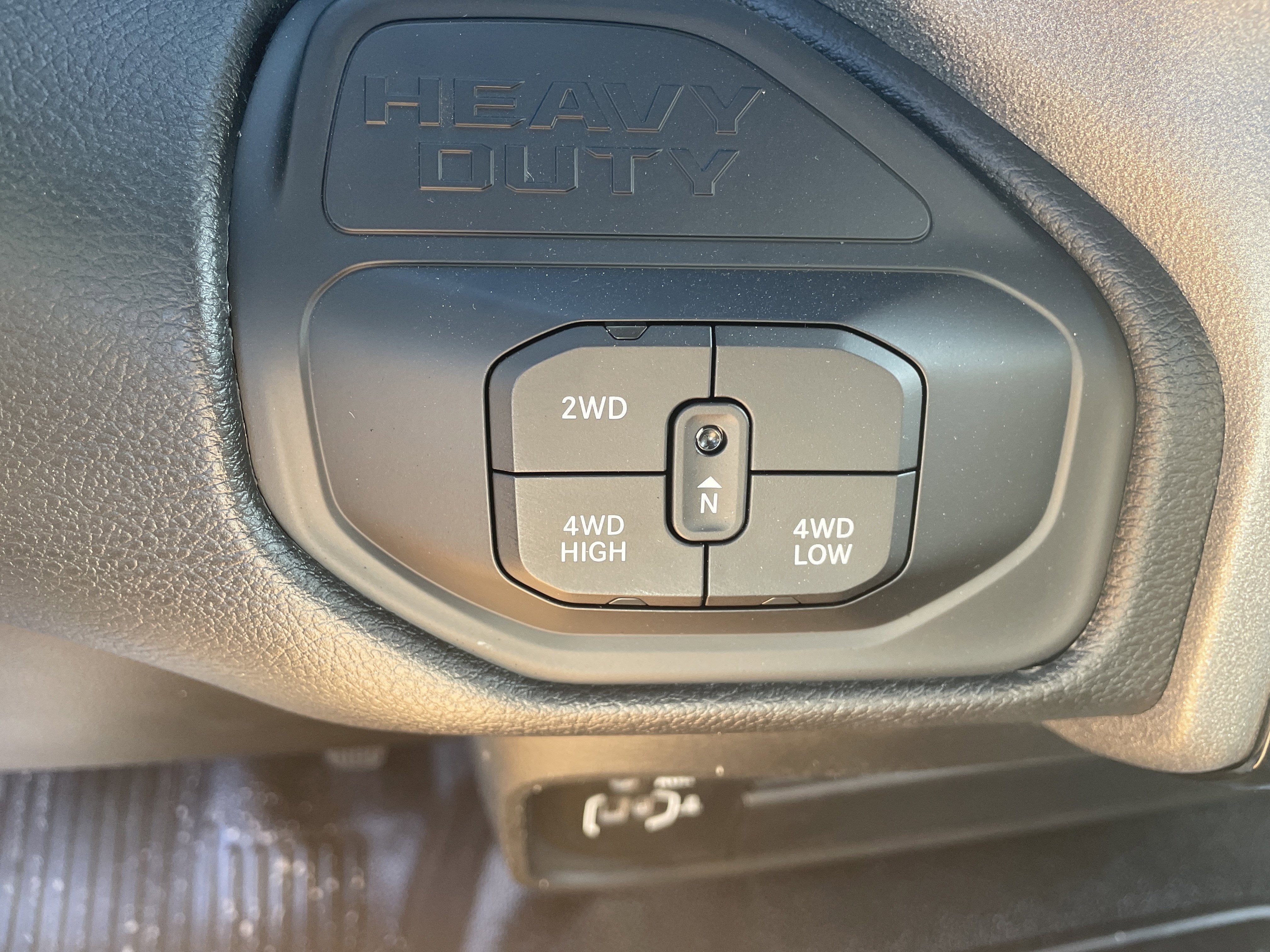 2026 RAM Ram 3500 Chassis Cab RAM 3500 TRADESMAN CHASSIS REGULAR CAB 4X4 60' CA