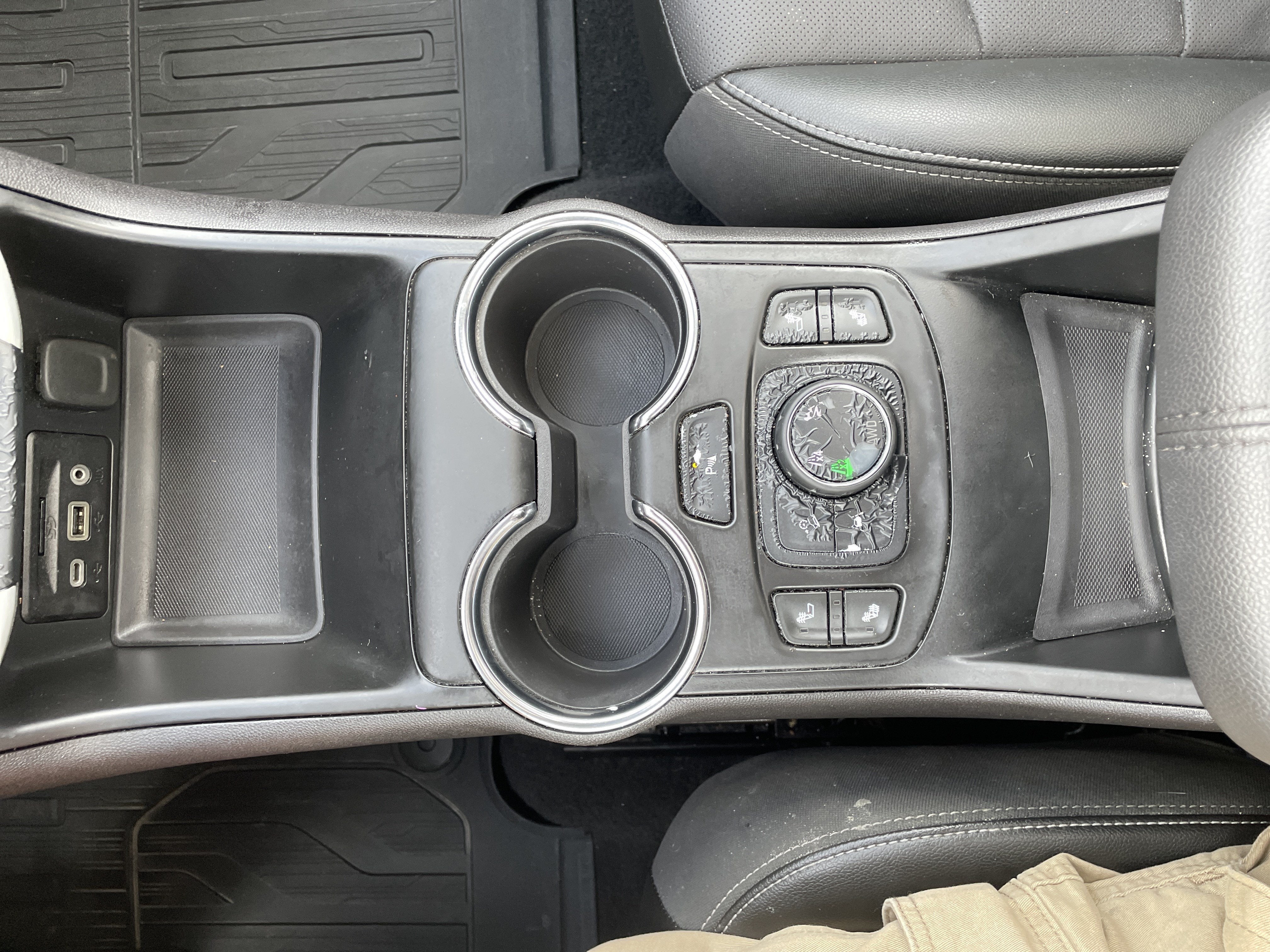 2024 GMC Terrain AWD SLT