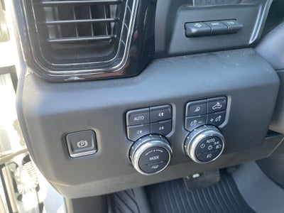 2025 GMC Sierra 1500 4WD Crew Cab Short Box AT4